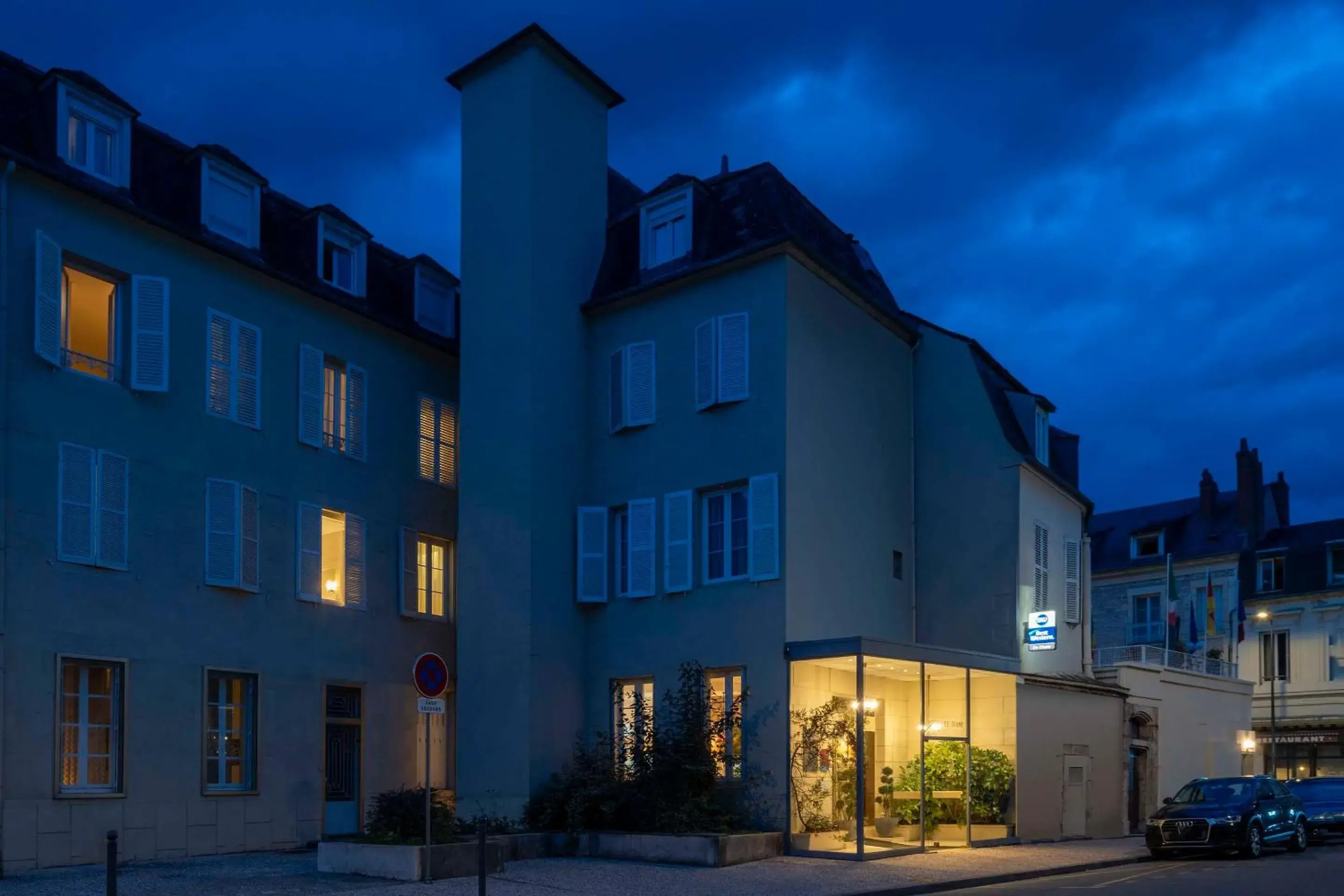 Property building in Best Western de Diane Property building in Best Western de Diane