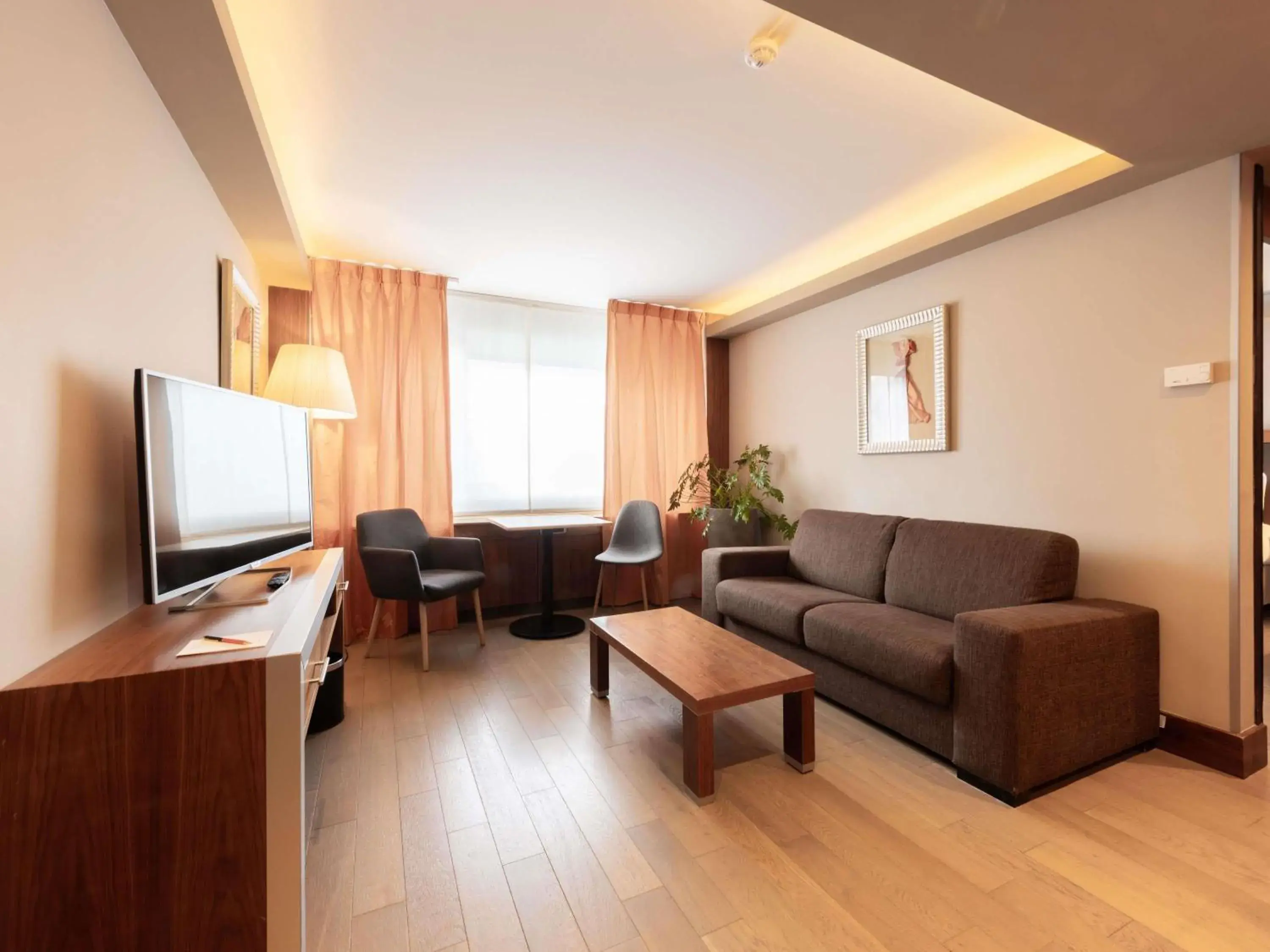 Bedroom in Sofitel Lyon Bellecour Bedroom in Sofitel Lyon Bellecour