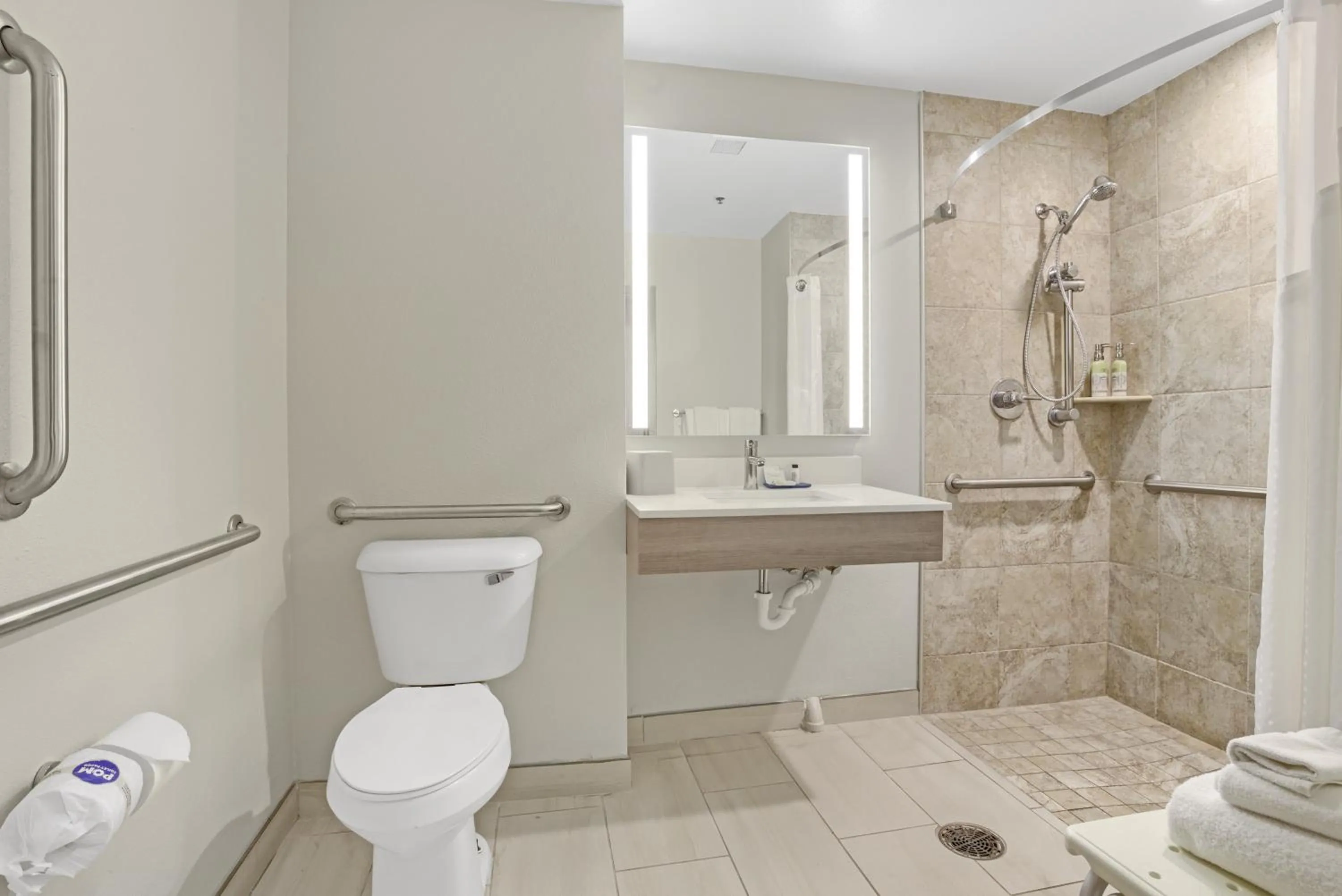 Bathroom in Holiday Inn Express - Gulfport Beach by IHG