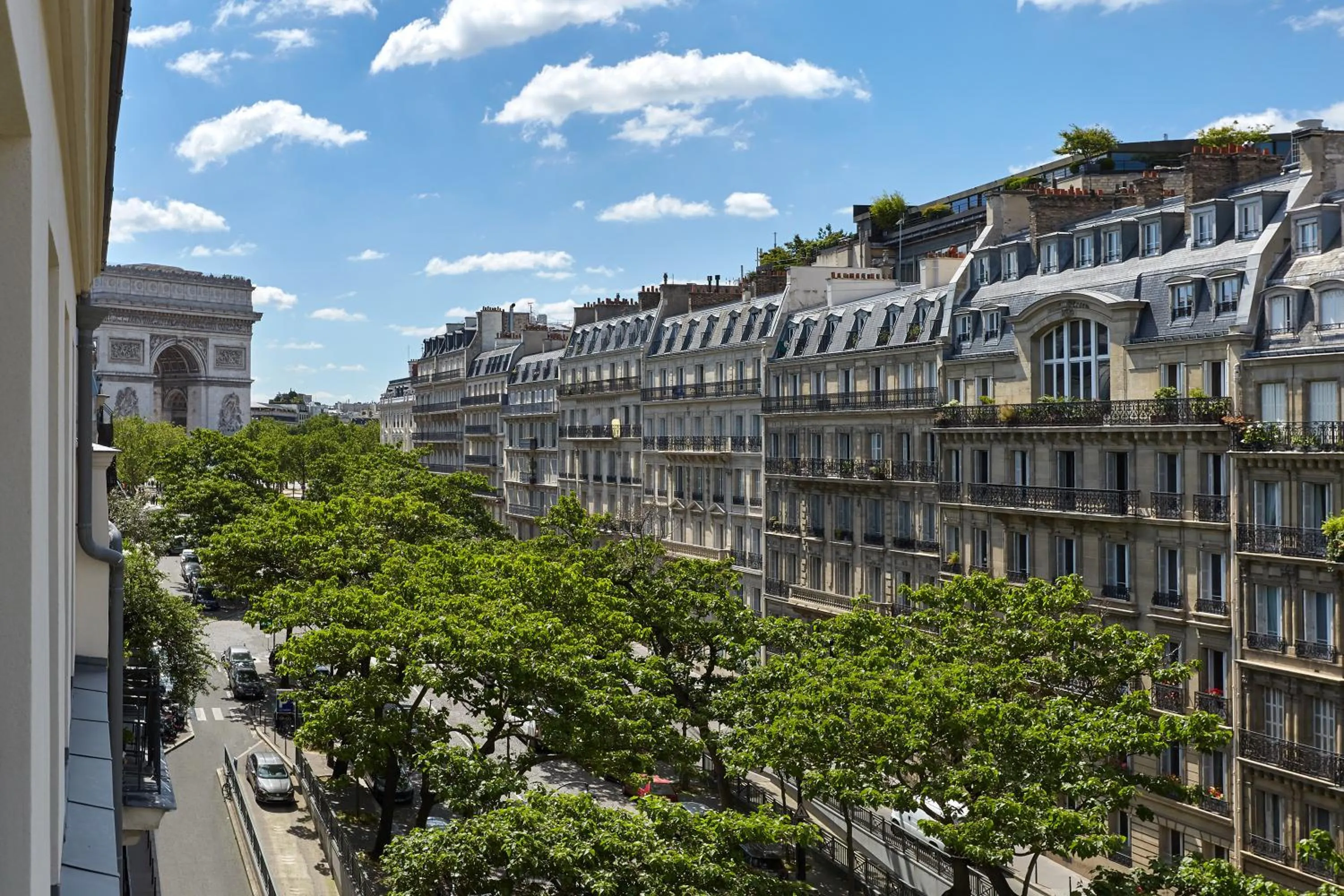 Property building in Régence Etoile