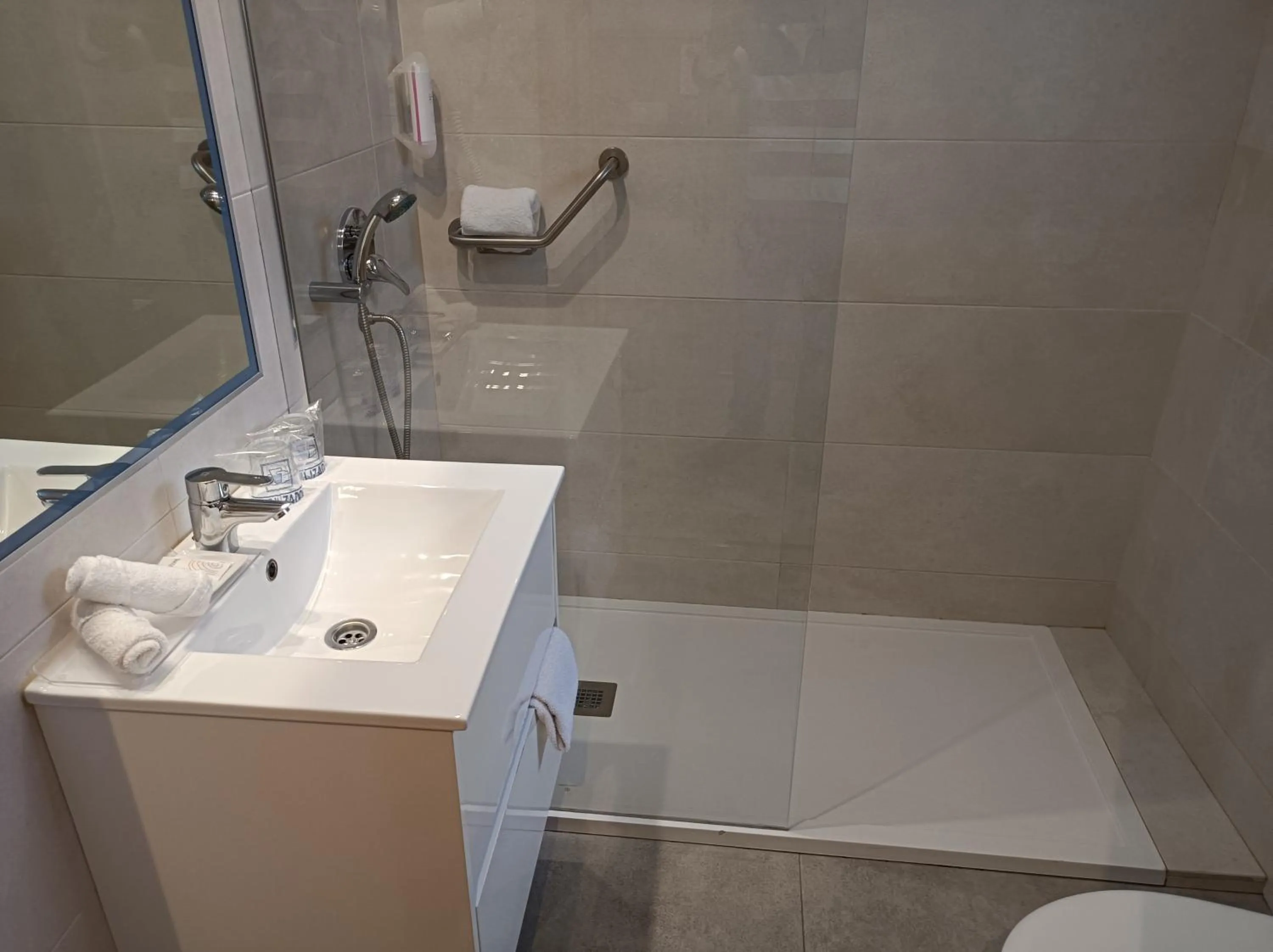 Bathroom in Mendez Nuñez Alicante