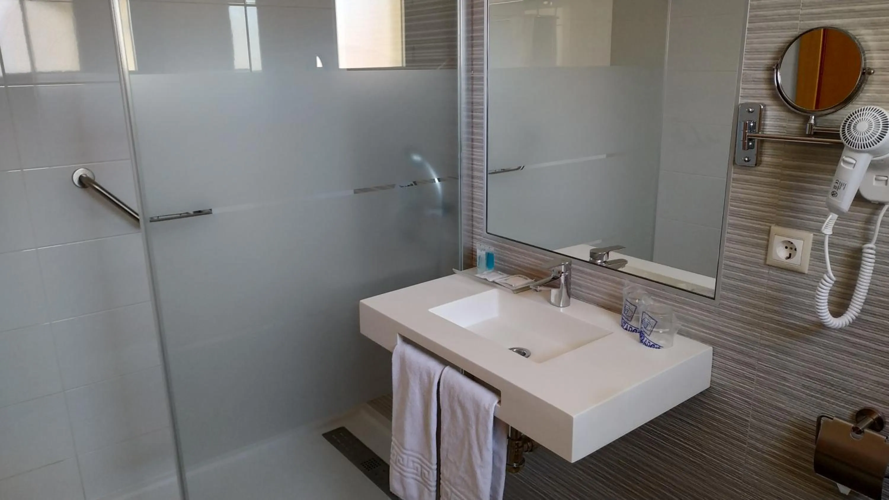 Bathroom in Mendez Nuñez Alicante