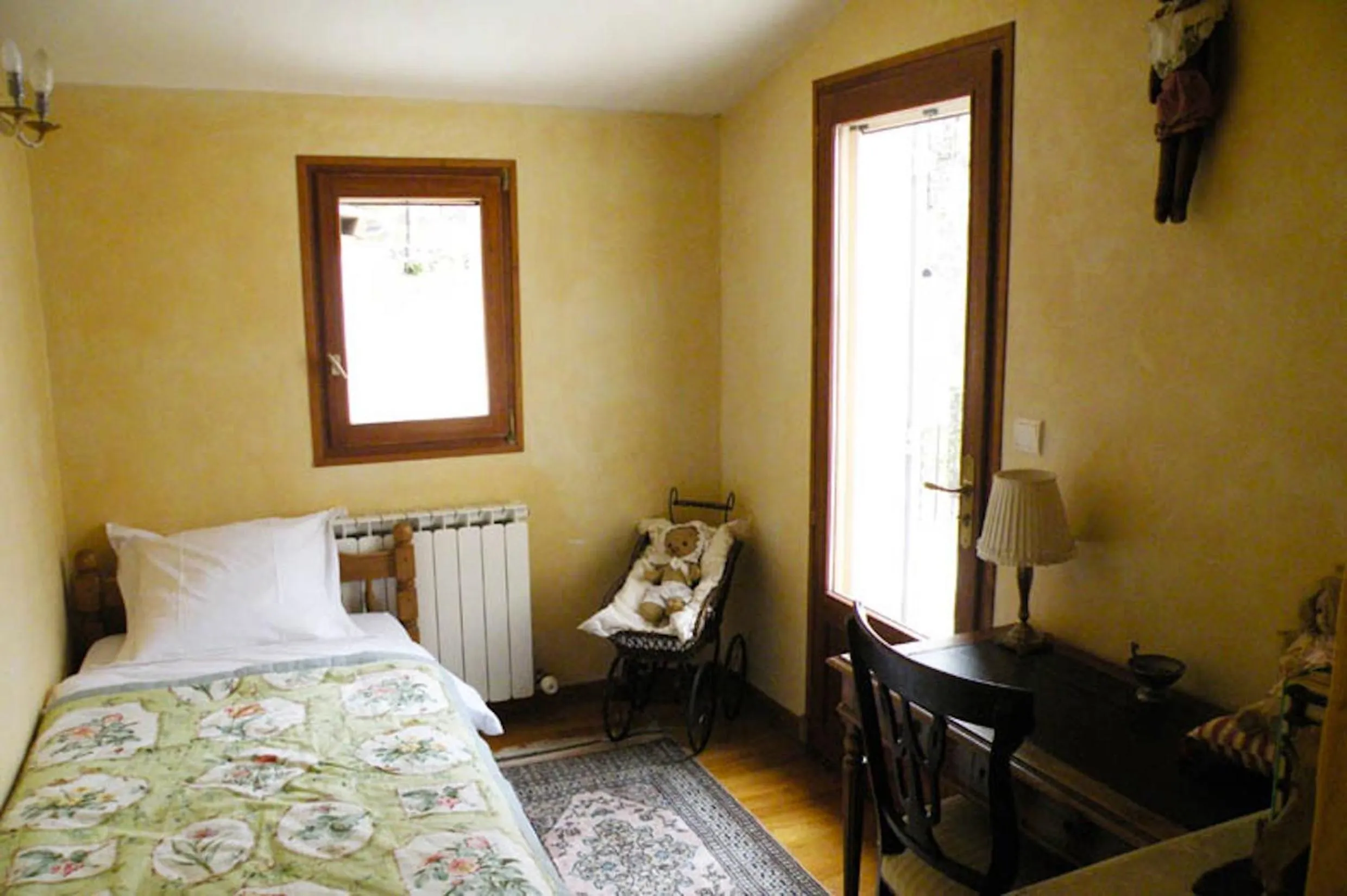 Bed in B&B Le Deffends de Redon