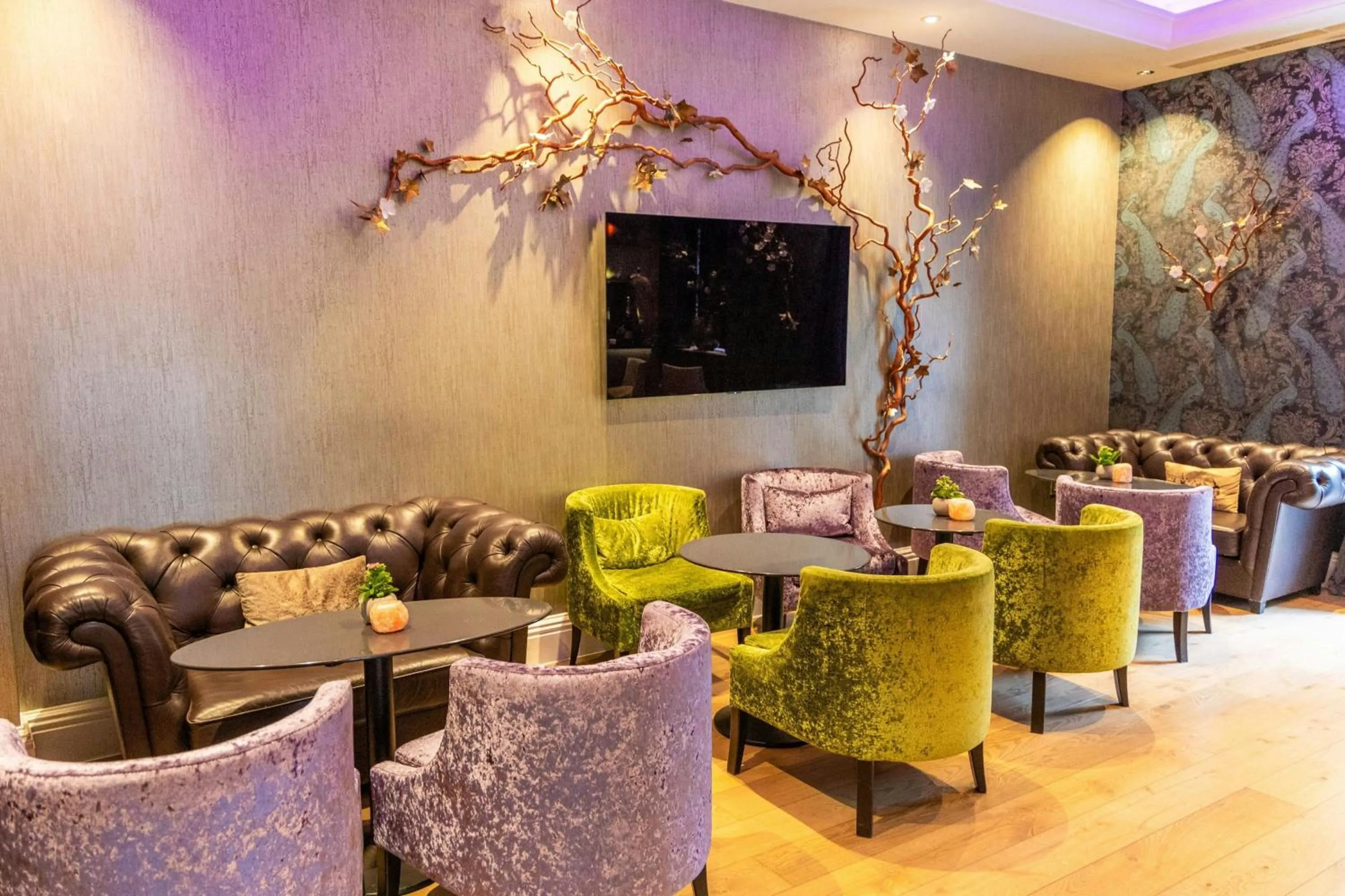 Lounge or bar in Hotel Xenia - Autograph Collection