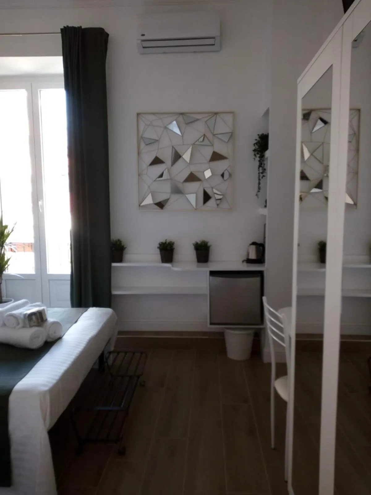 Photo of the whole room, Bed in Vittorio Veneto Private SPA