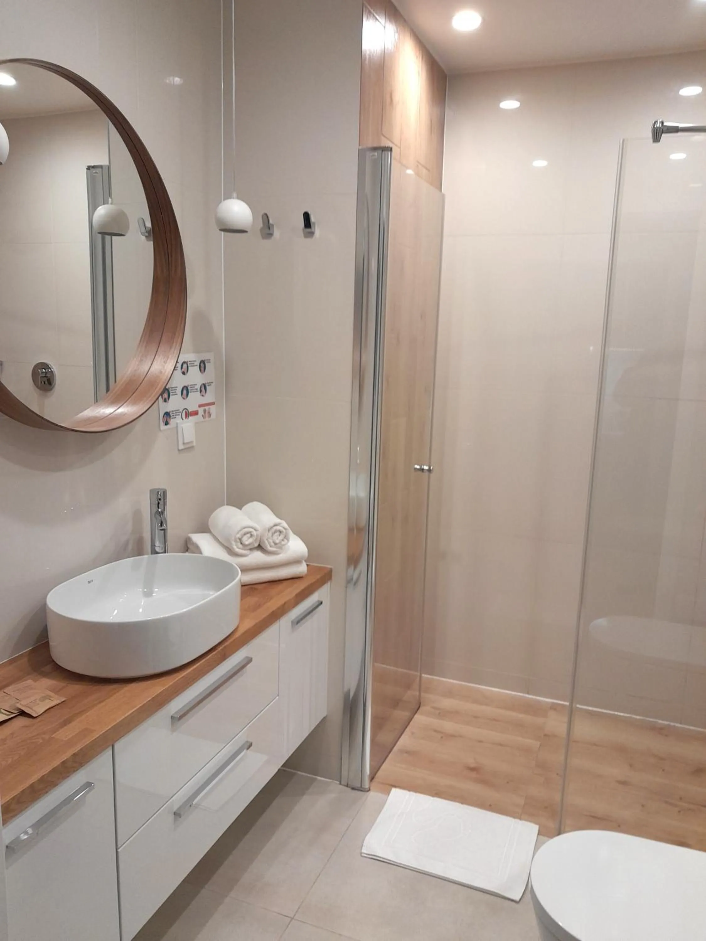 Bathroom in Enklawa Białowieska Forest & Spa