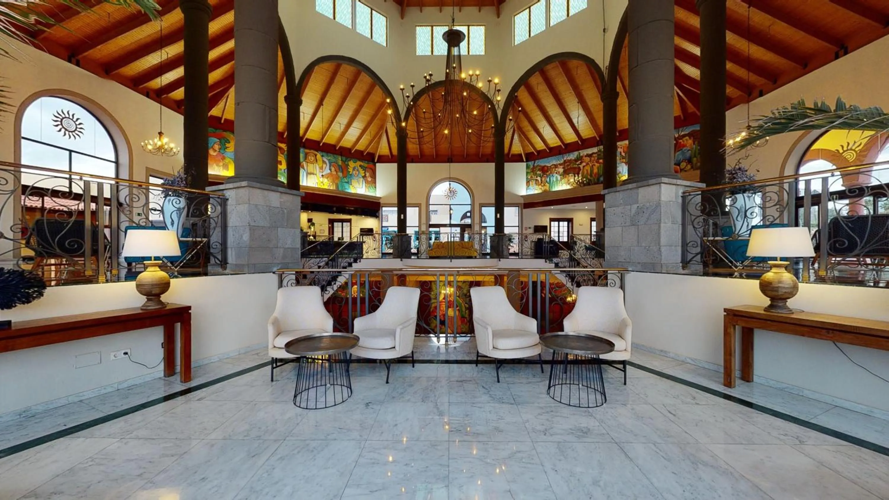 Staff in Bahia Principe Sunlight Costa Adeje - All Inclusive