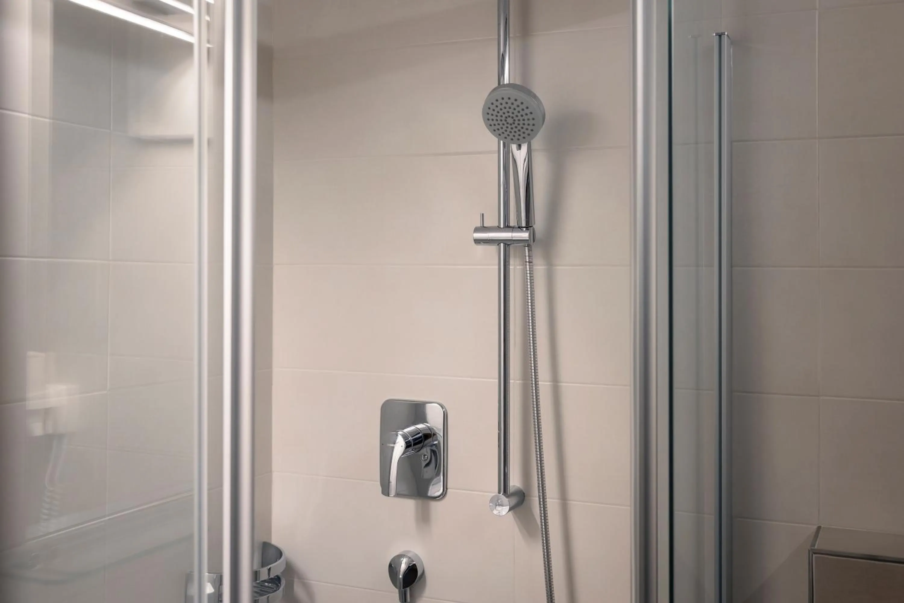 Shower in Apart Jägerheim