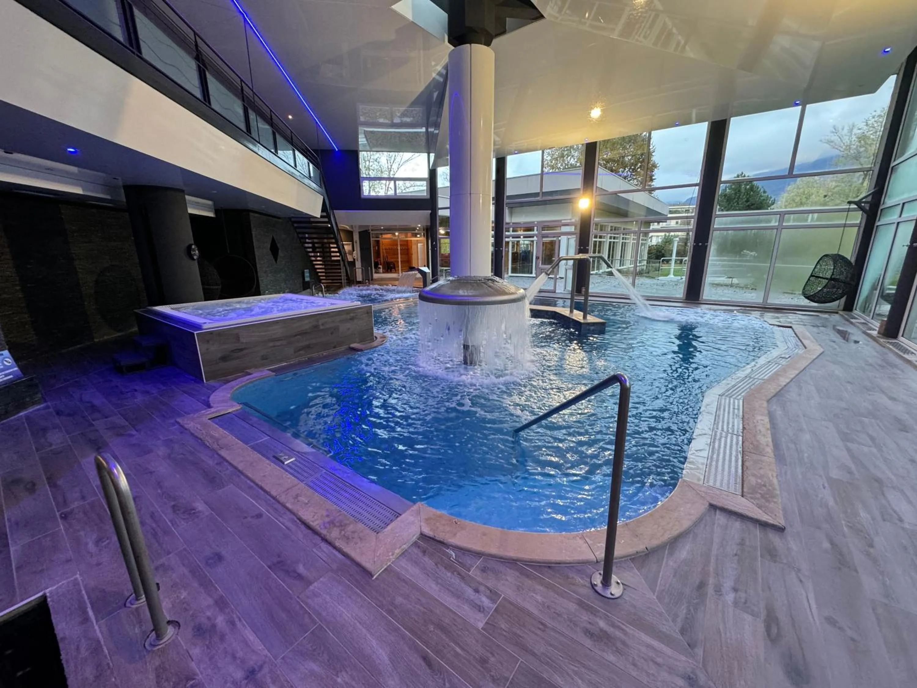 Hot Tub in Hotel & Spa Marina d'Adelphia