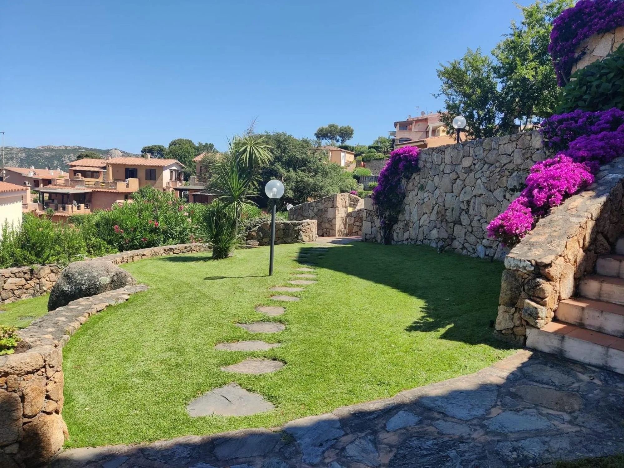 Garden in La Costa View