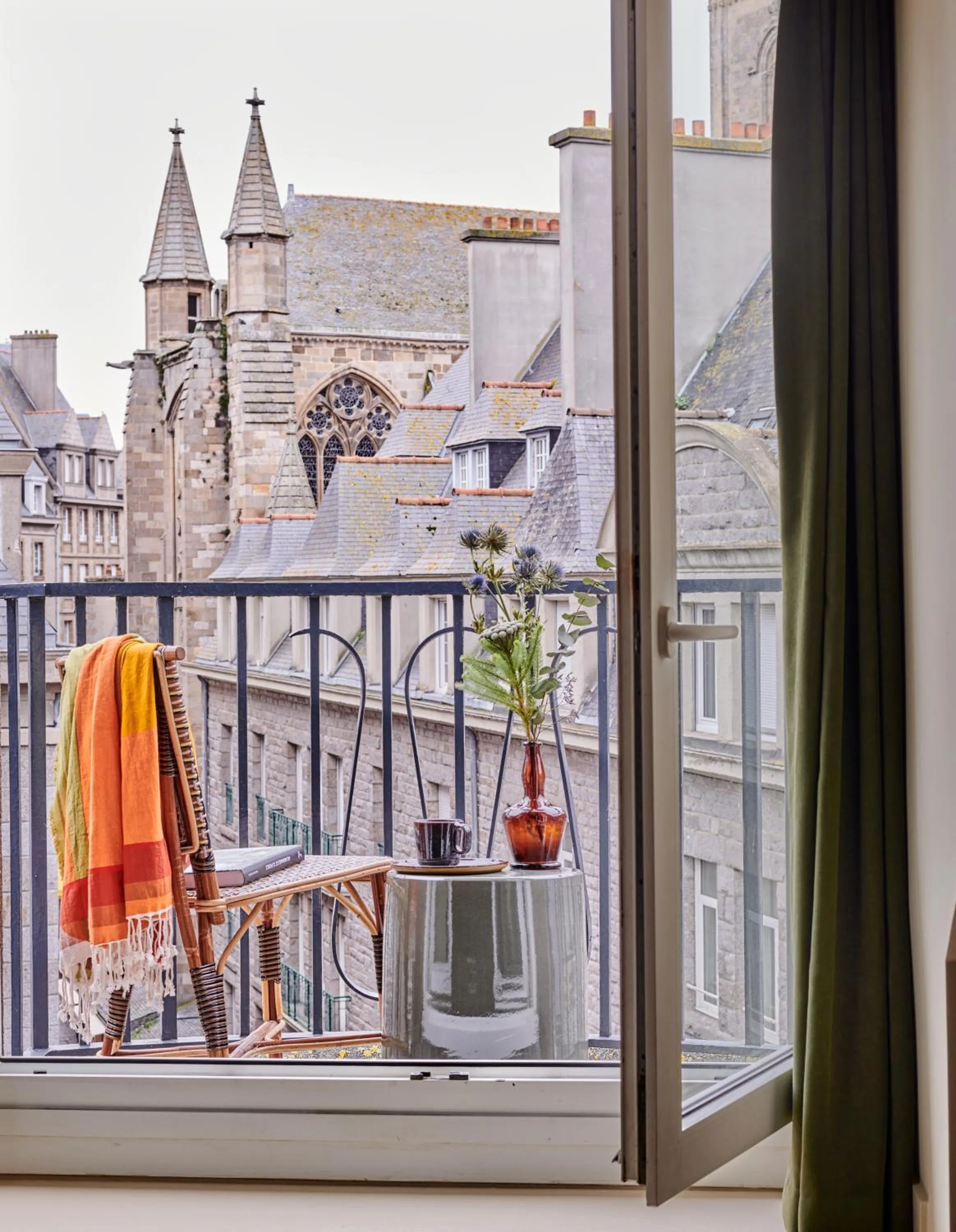 Day in Hôtel Cartier