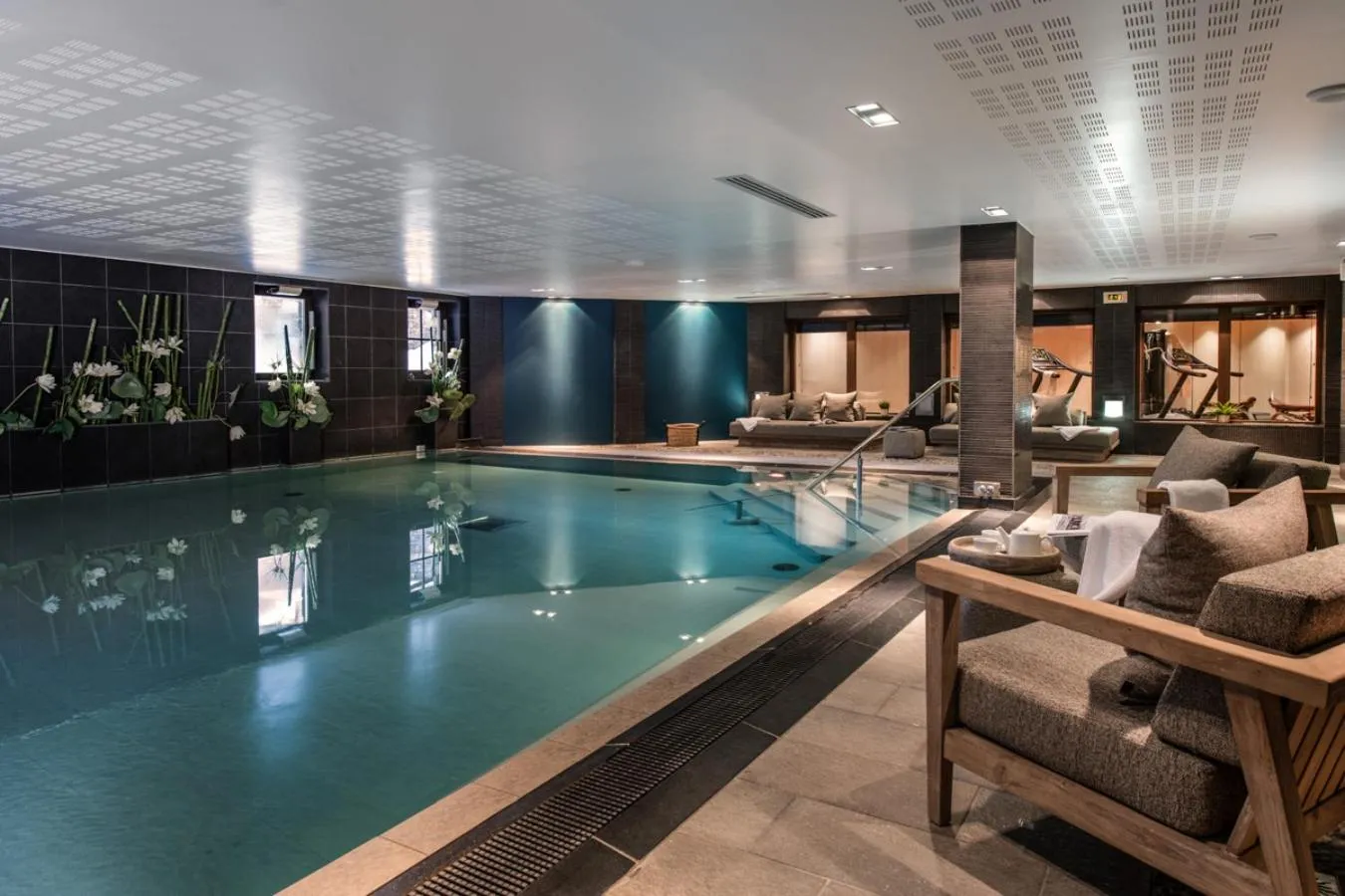Manali Lodge by Alpine Resorts