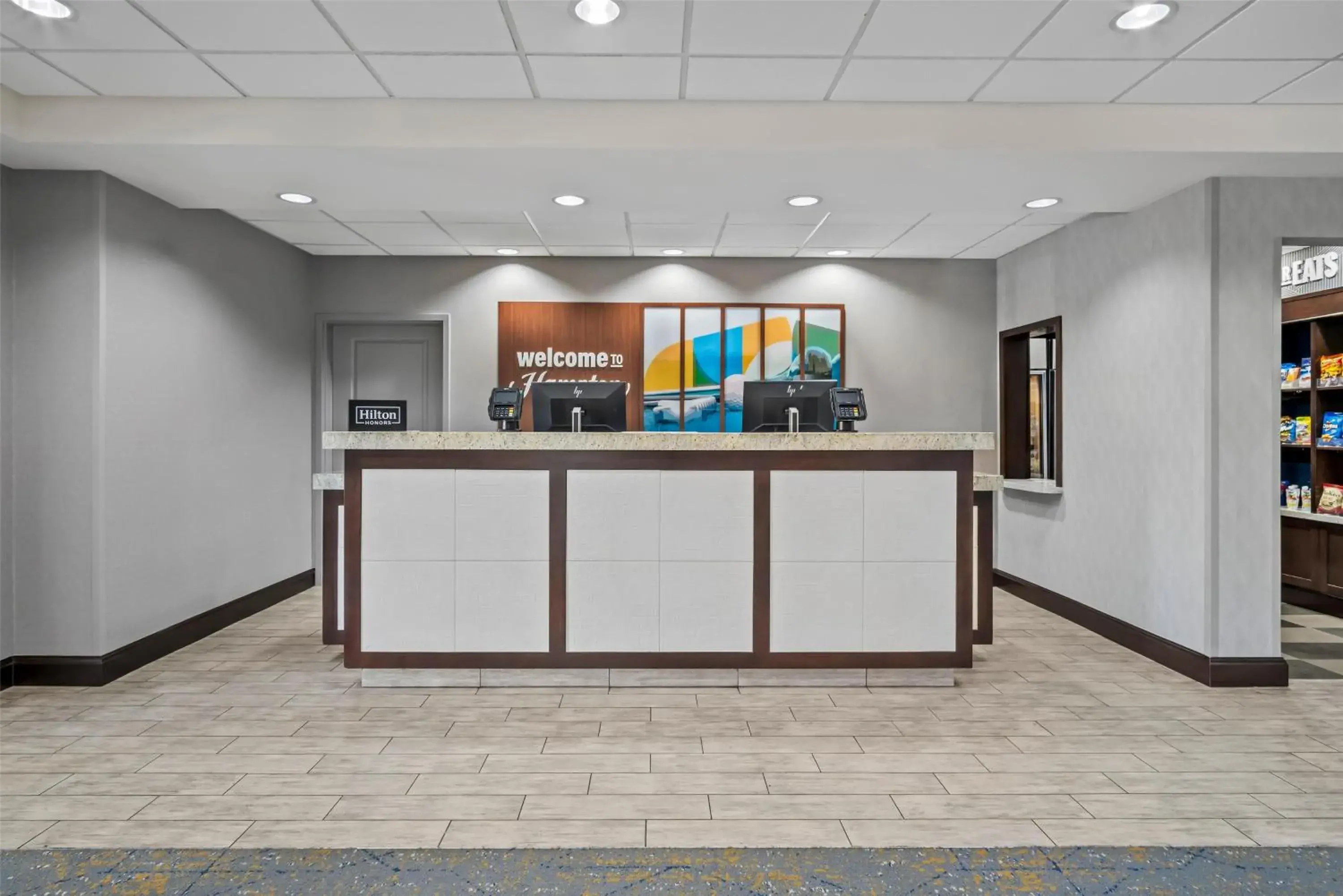 Lobby or reception in Hampton Inn and Suites Trophy Club - Fort Worth North Lobby or reception in Hampton Inn and Suites Trophy Club - Fort Worth North