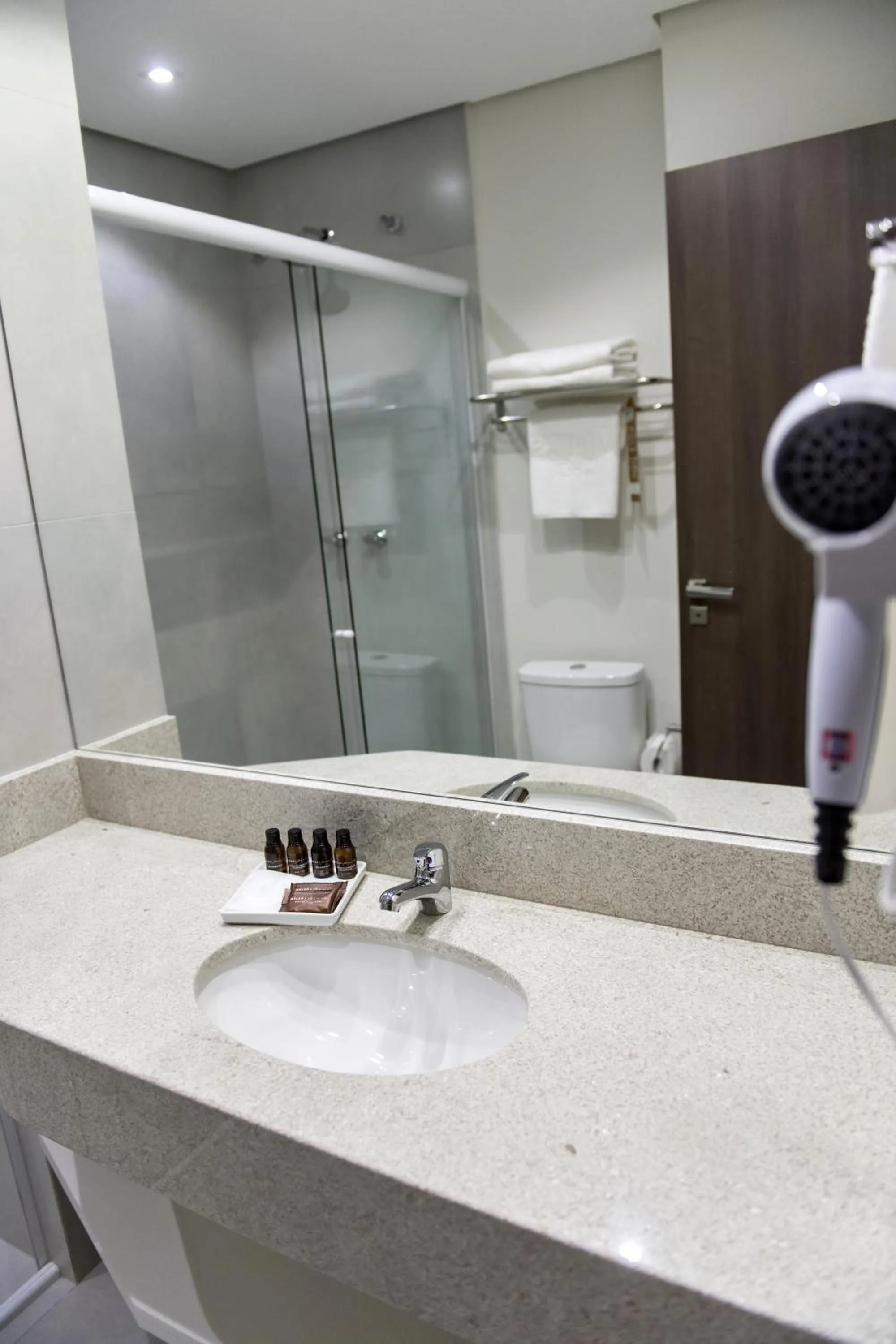 Bathroom in Villas Hotel