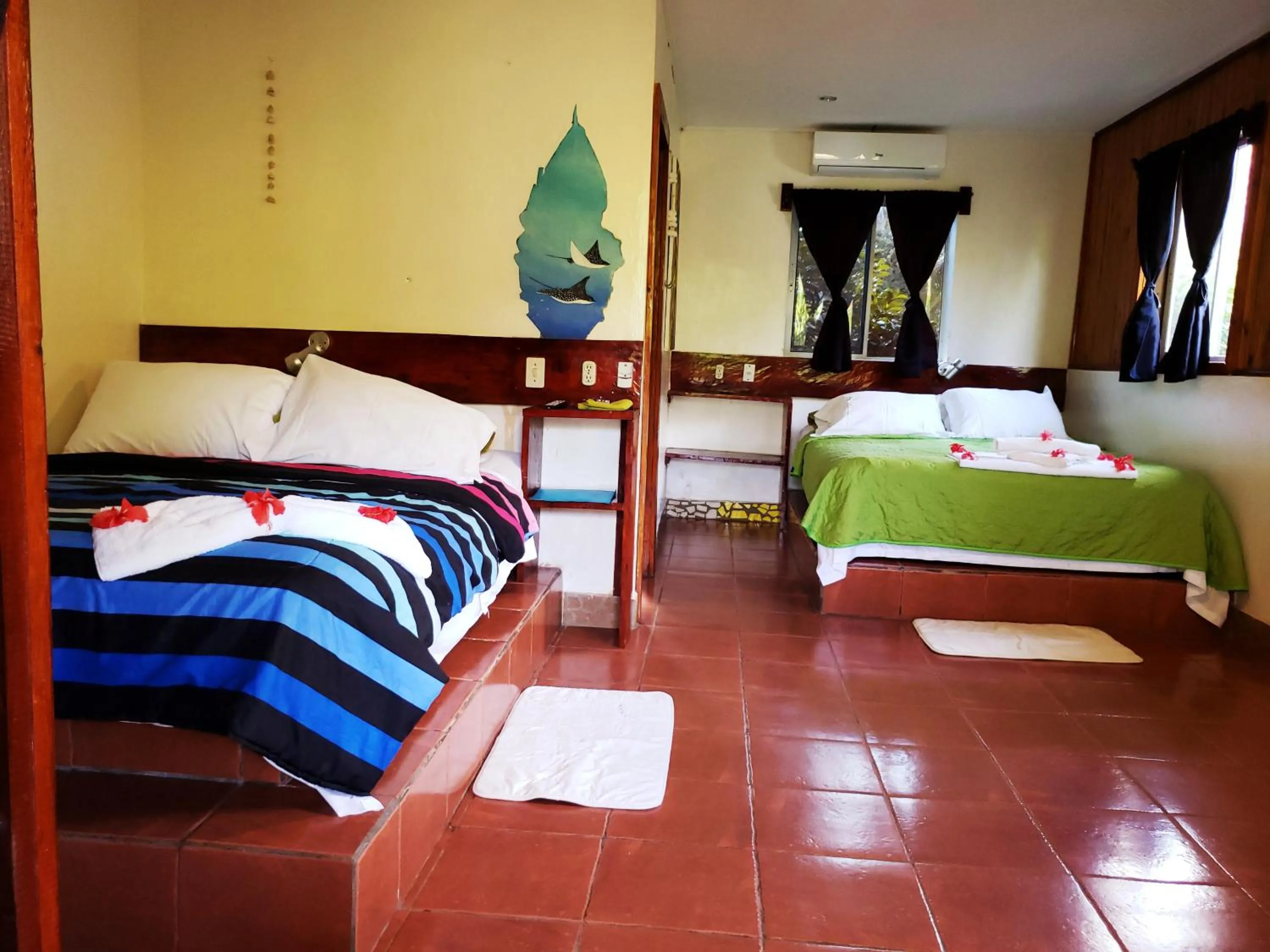 Bedroom, Bed in Paraiso Beach Hotel