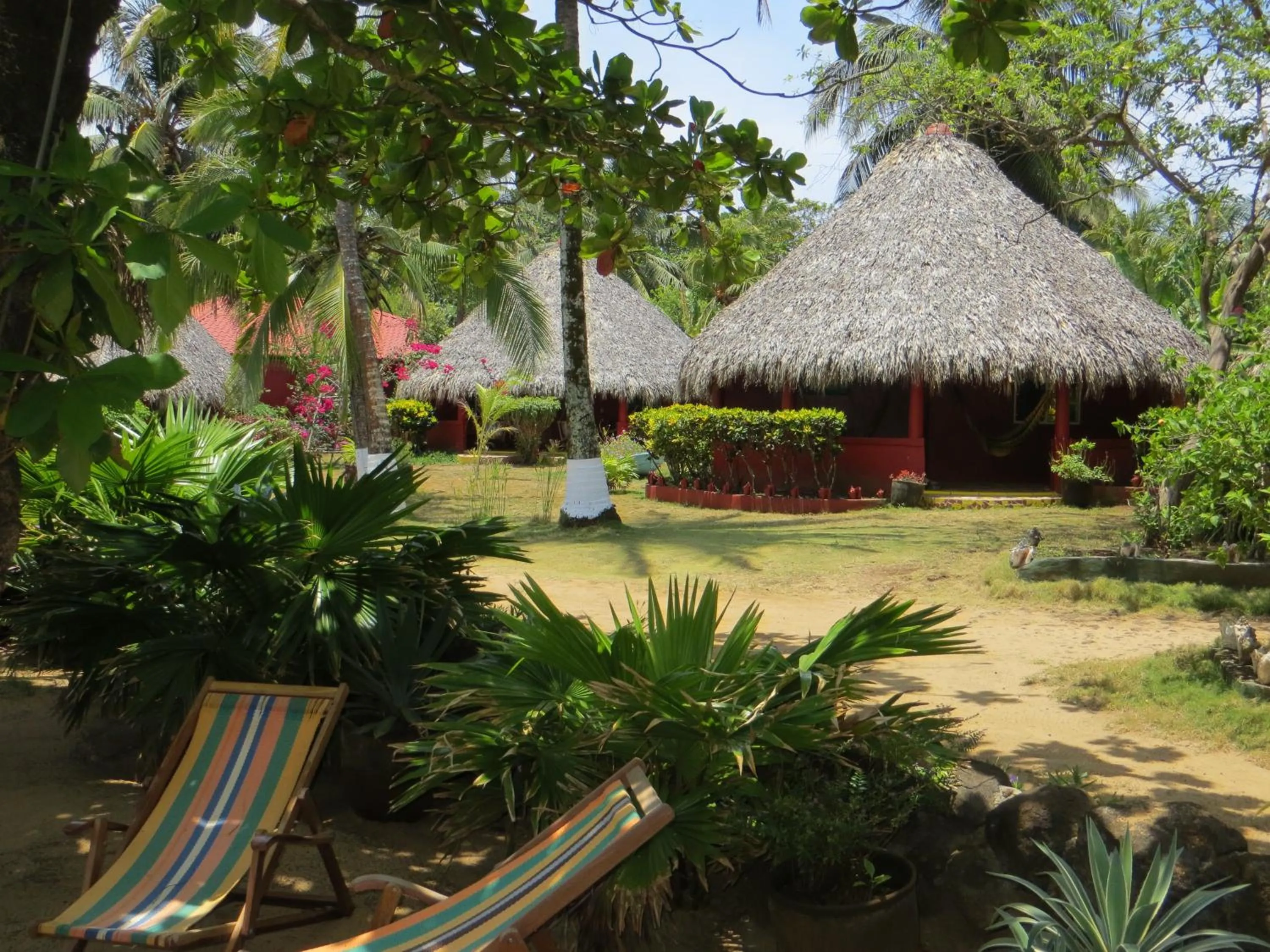 Facade/entrance in Paraiso Beach Hotel