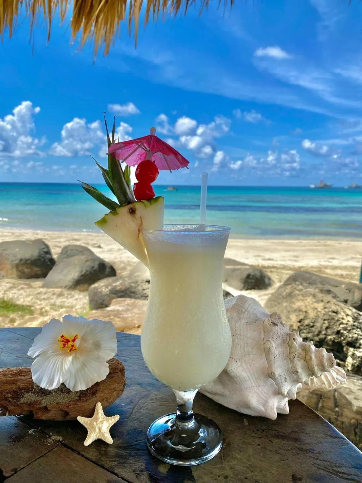 Restaurant/places to eat in Paraiso Beach Hotel