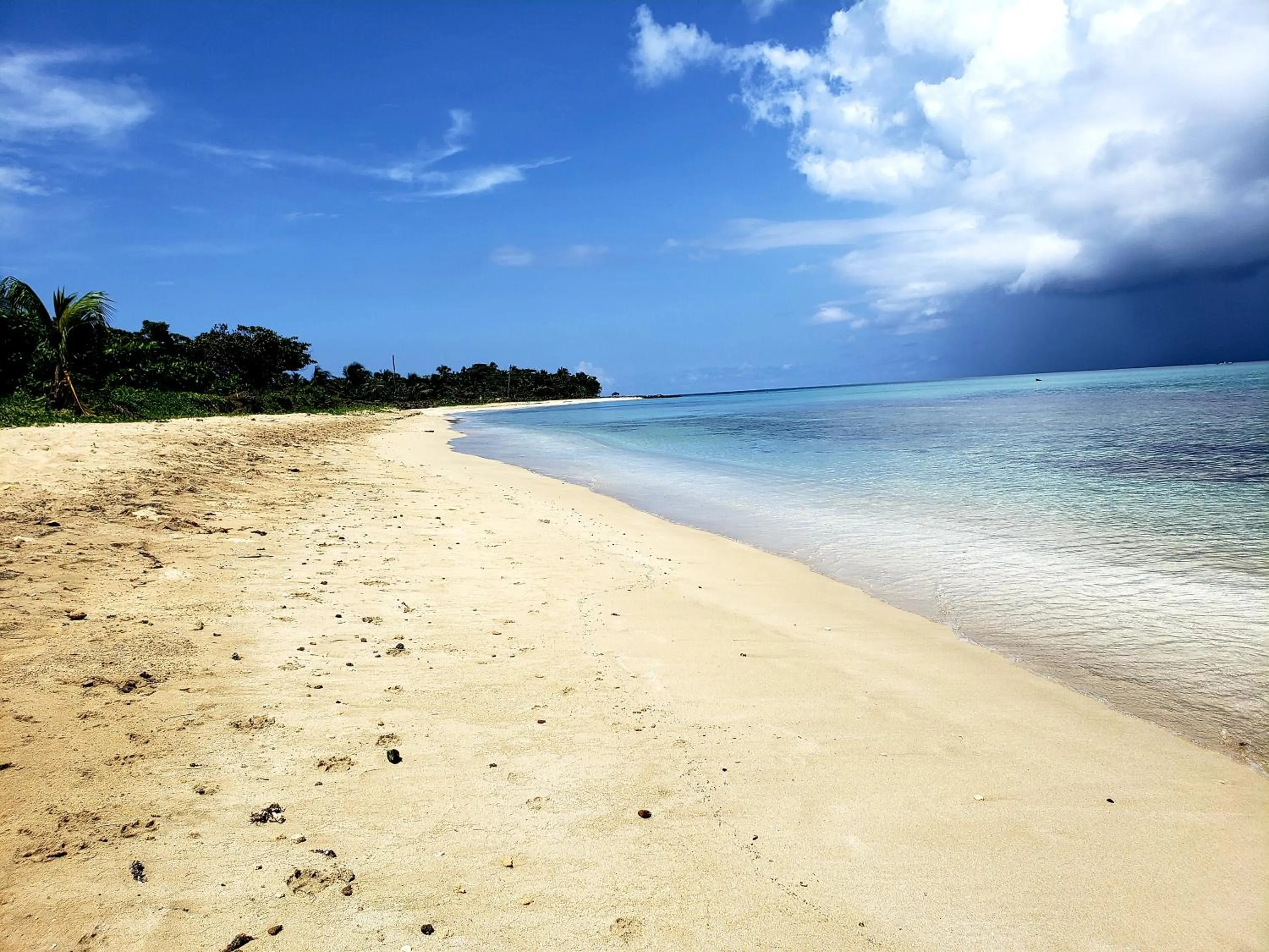 Beach in Paraiso Beach Hotel