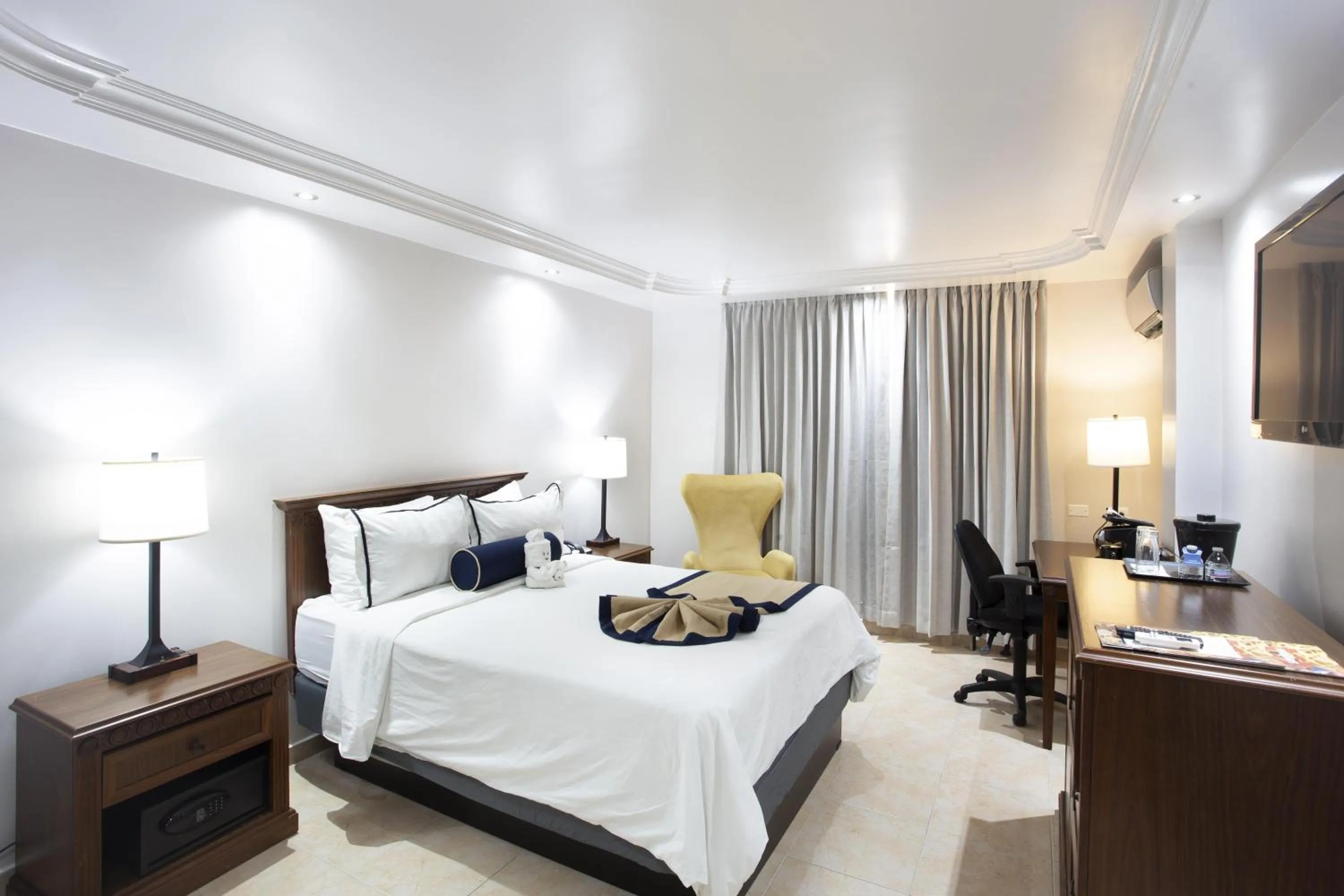 Bedroom, Bed in Best Western El Dorado Panama Hotel