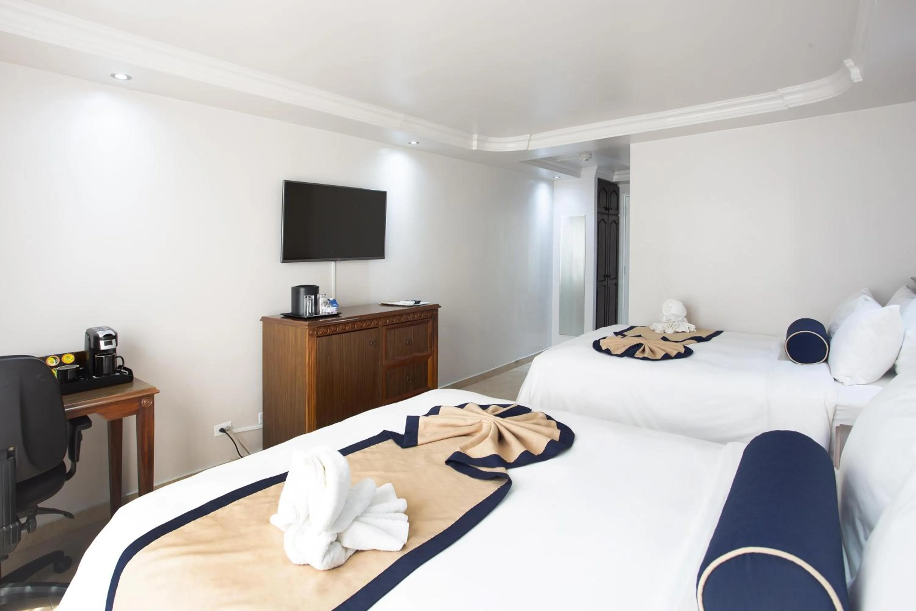 Bedroom, Bed in Best Western El Dorado Panama Hotel