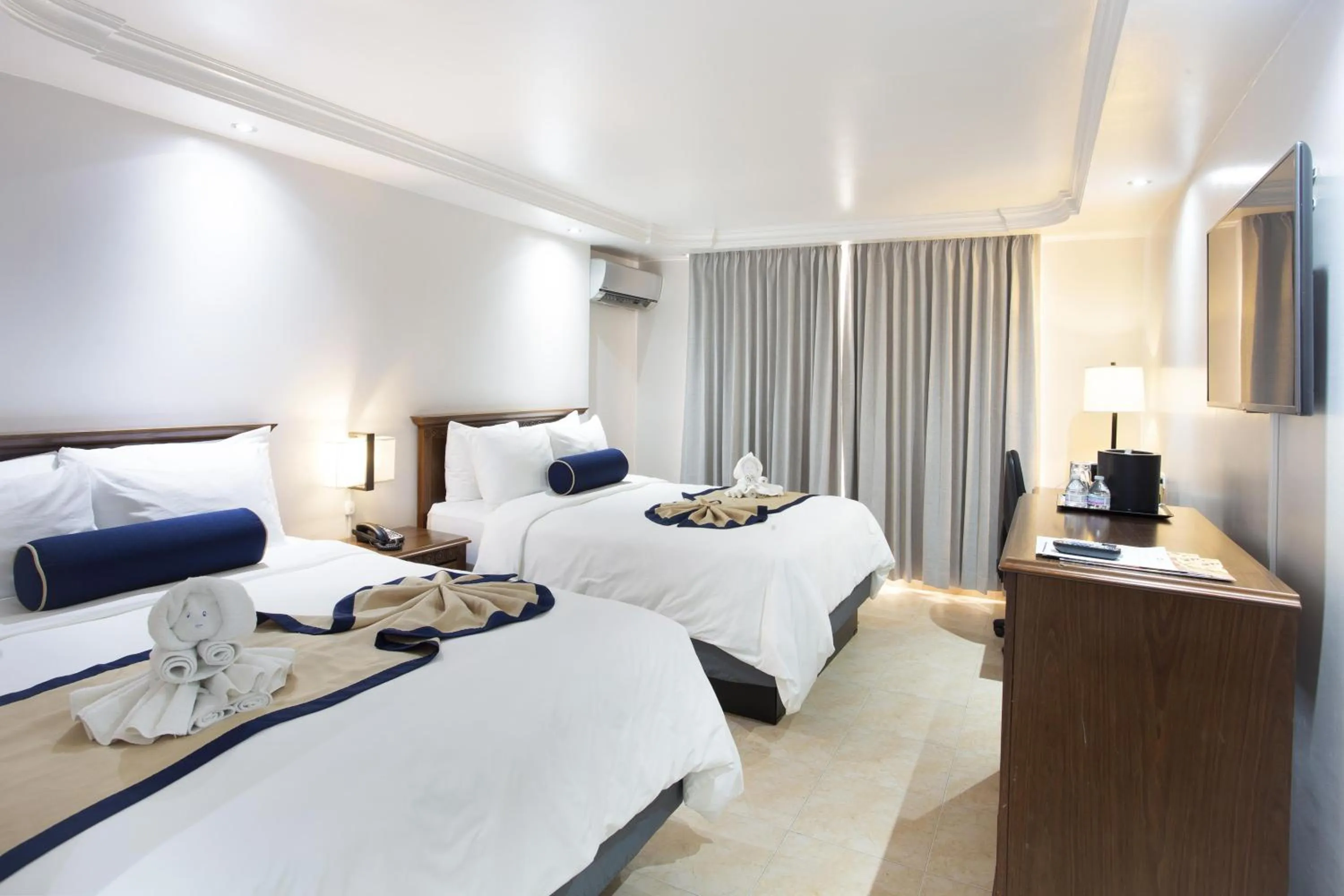 Bedroom, Bed in Best Western El Dorado Panama Hotel