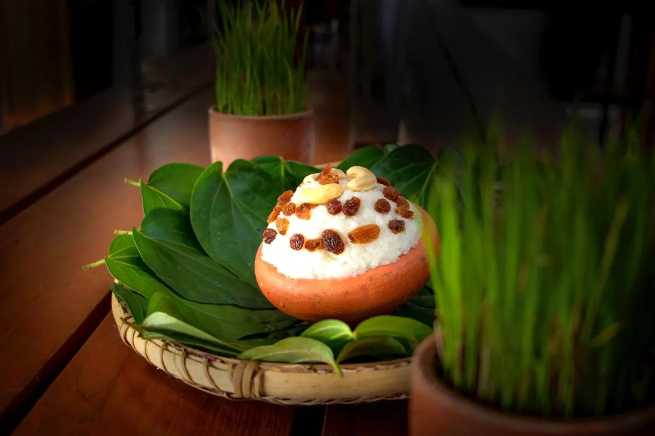 The Lake Forest Hotel