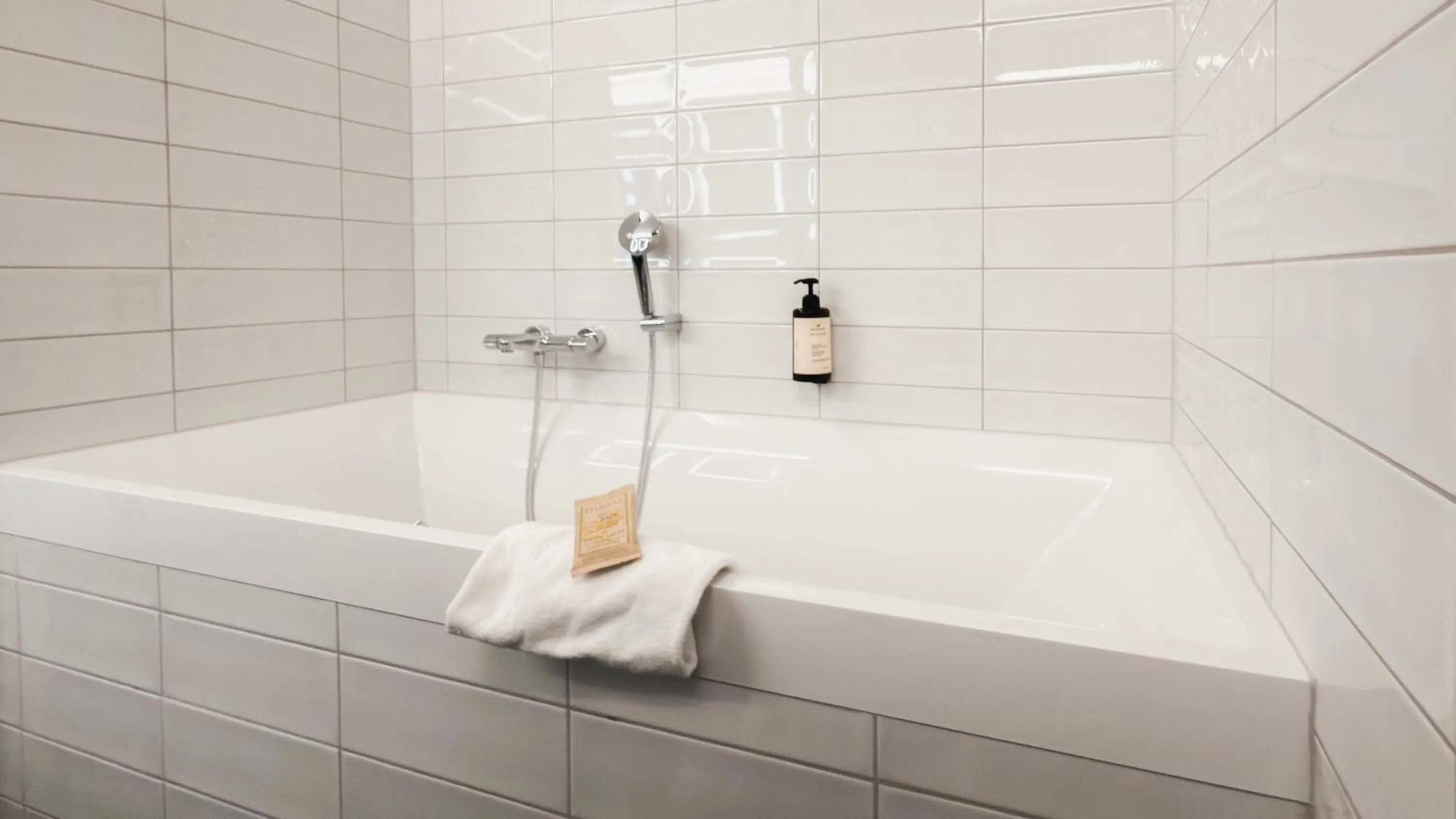 Bathroom in Hotel des Vosges BW Premier Collection