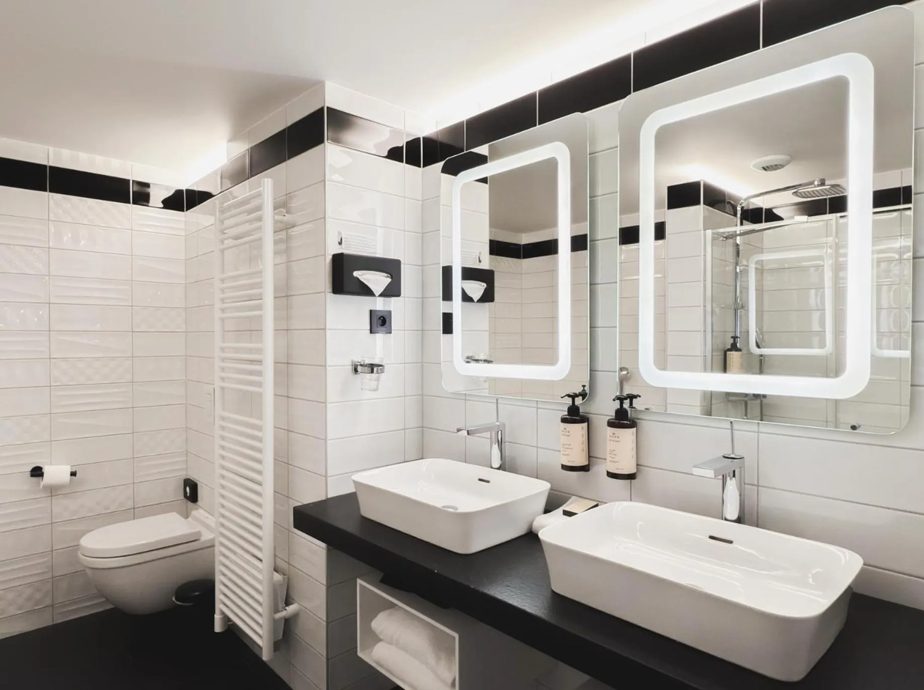 Bathroom in Hotel des Vosges BW Premier Collection