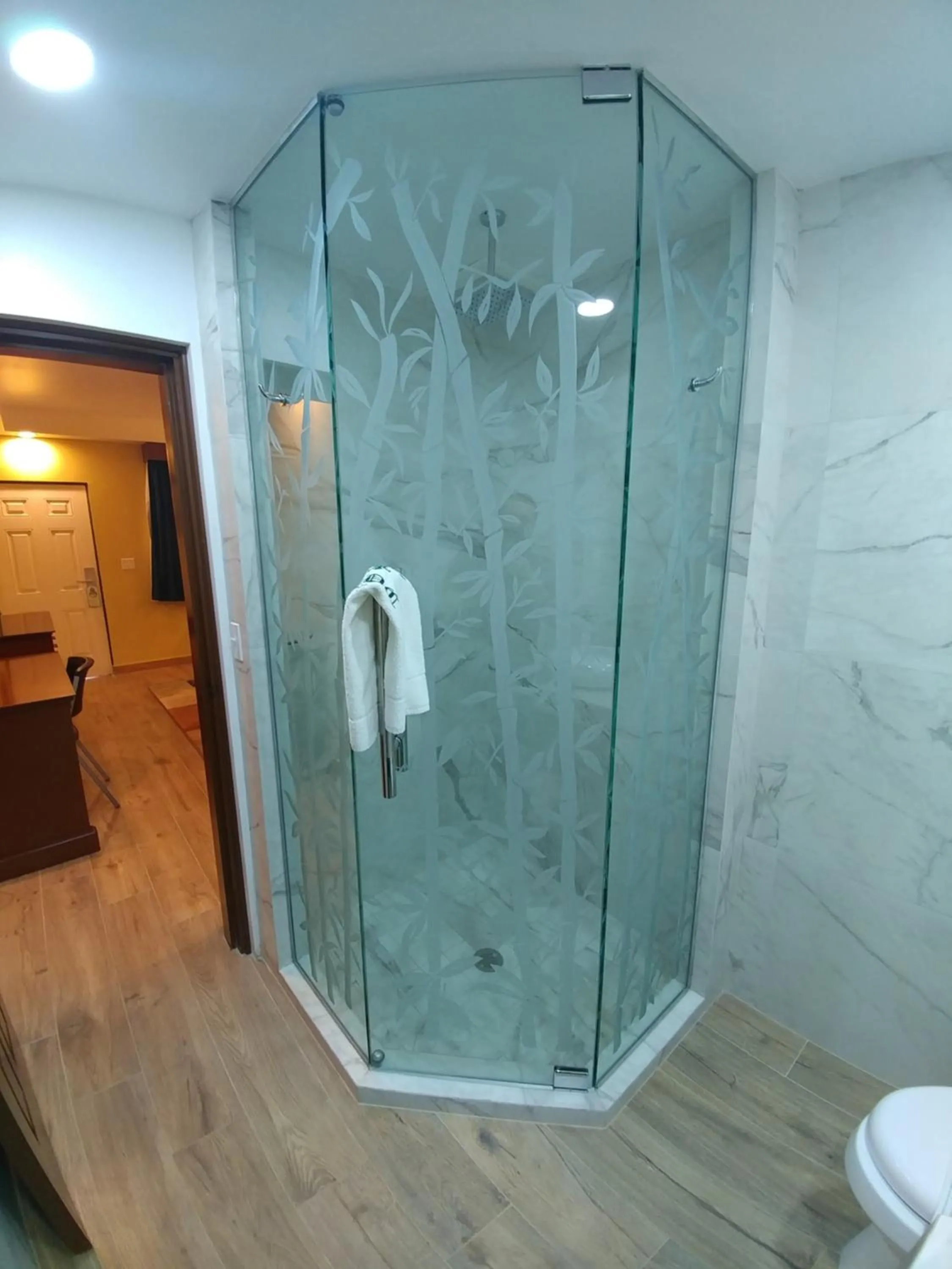 Shower in Hotel Marques de Cima