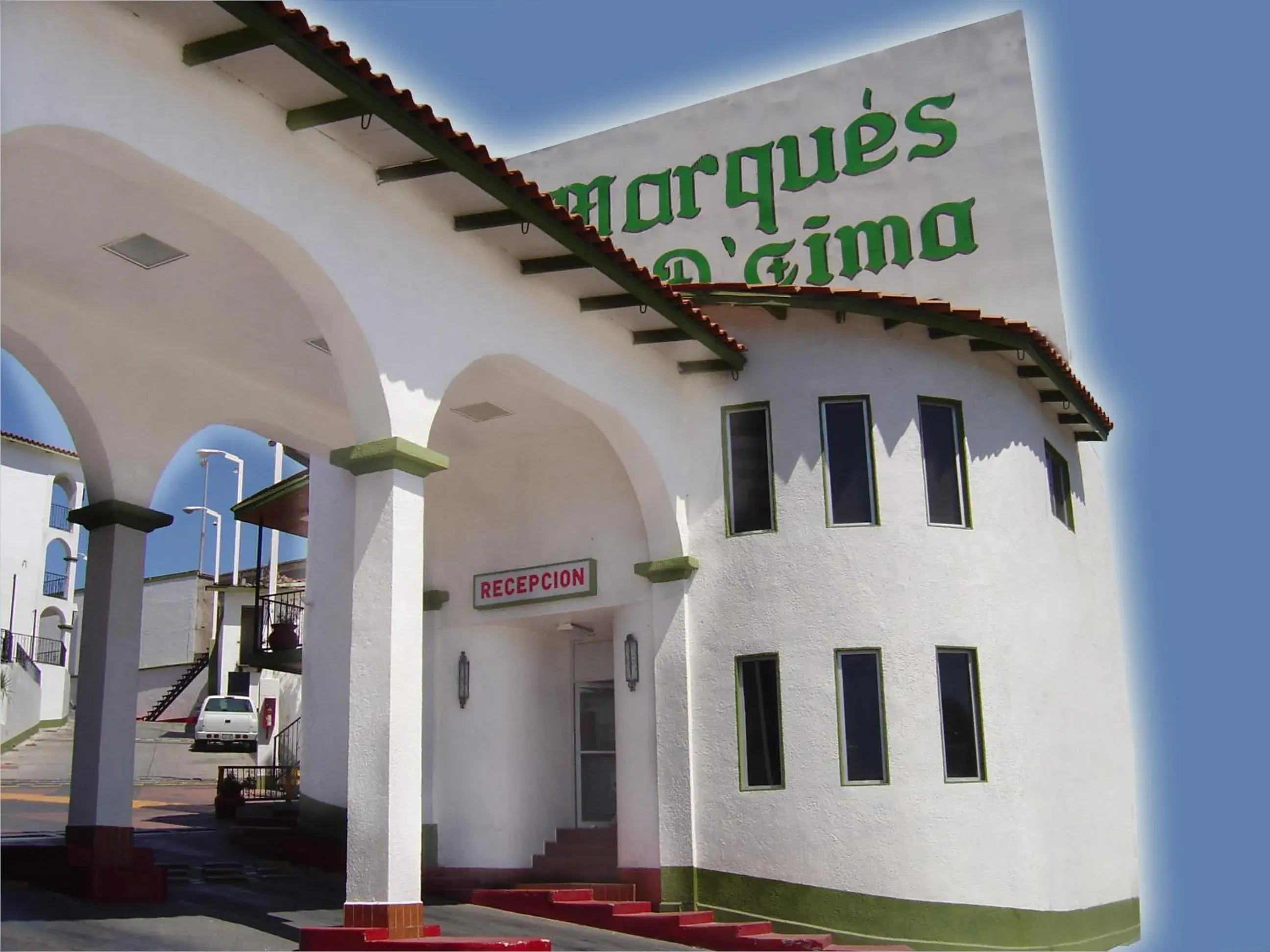 Facade/entrance in Hotel Marques de Cima Facade/entrance in Hotel Marques de Cima