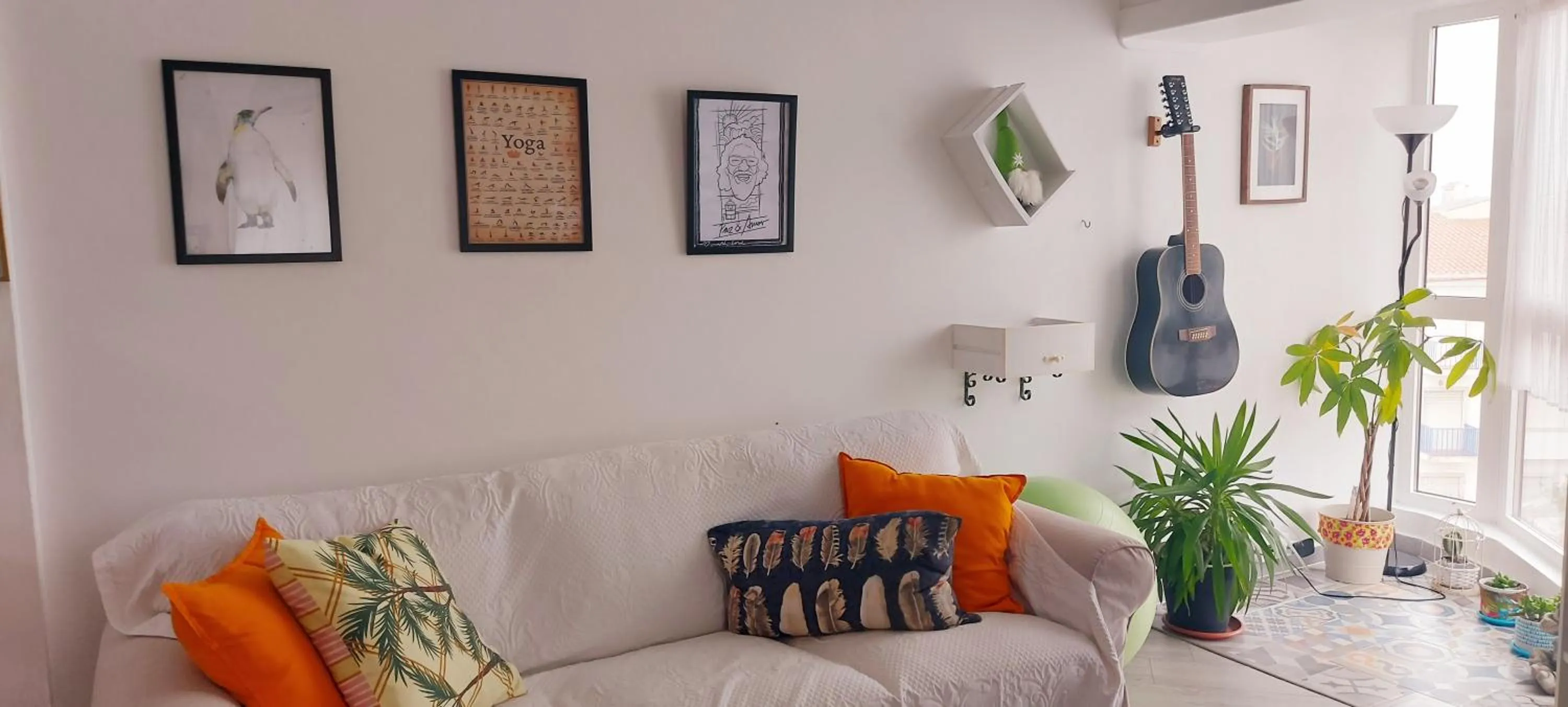 Living room in Paz & Amor Guest House - Peace & Love