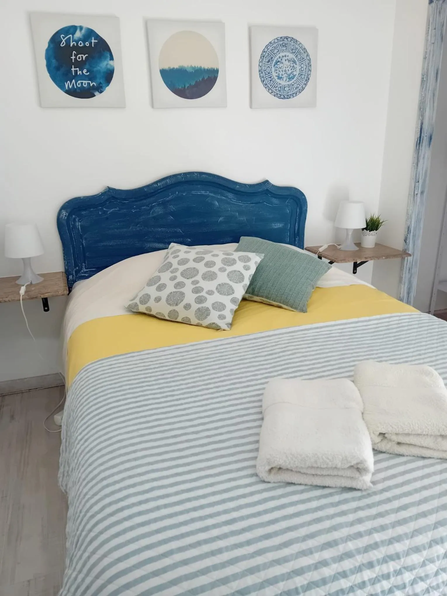 Bedroom, Bed in Paz & Amor Guest House - Peace & Love