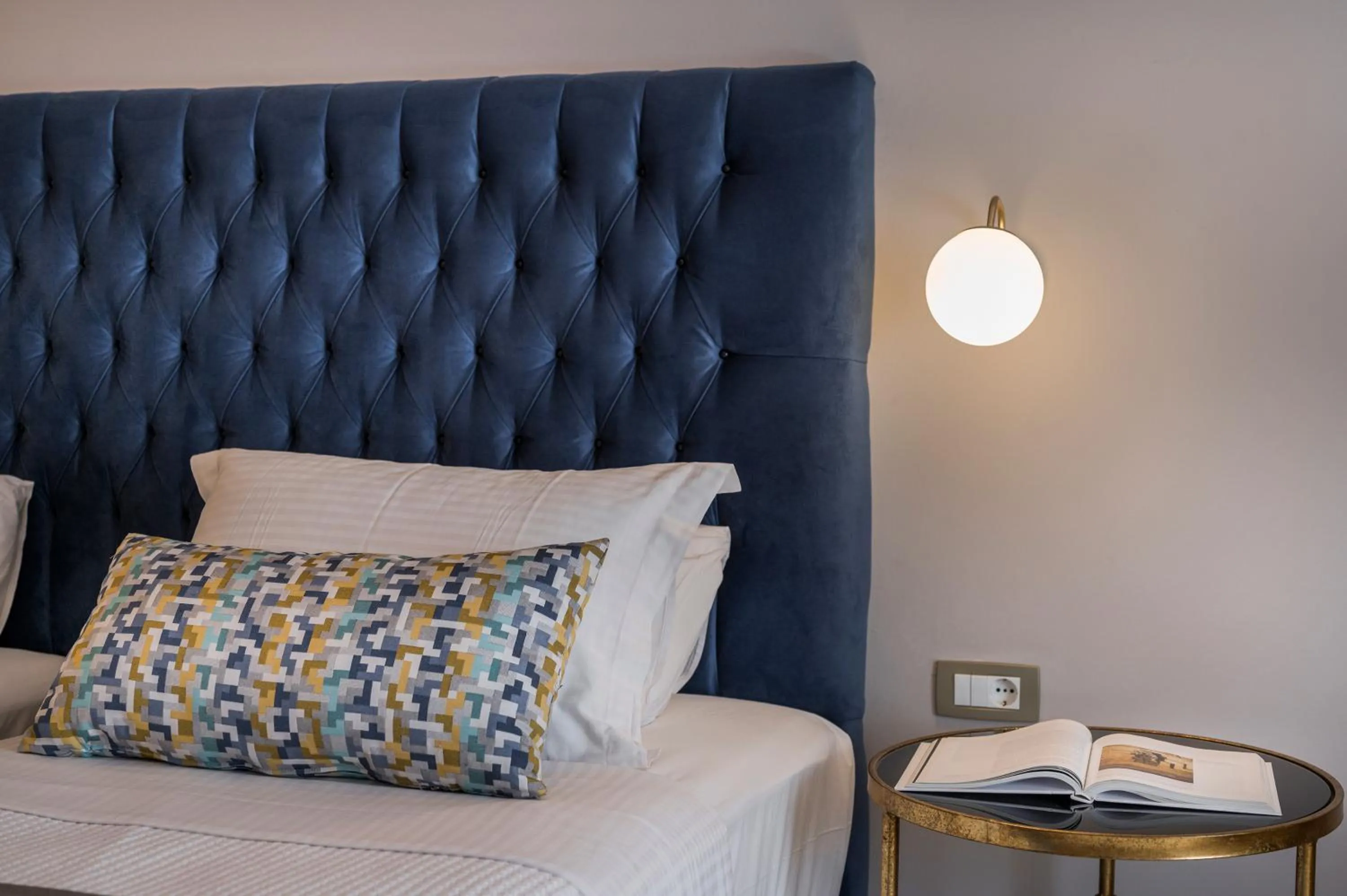 Bed in Plaza 1866 Superior City Rooms