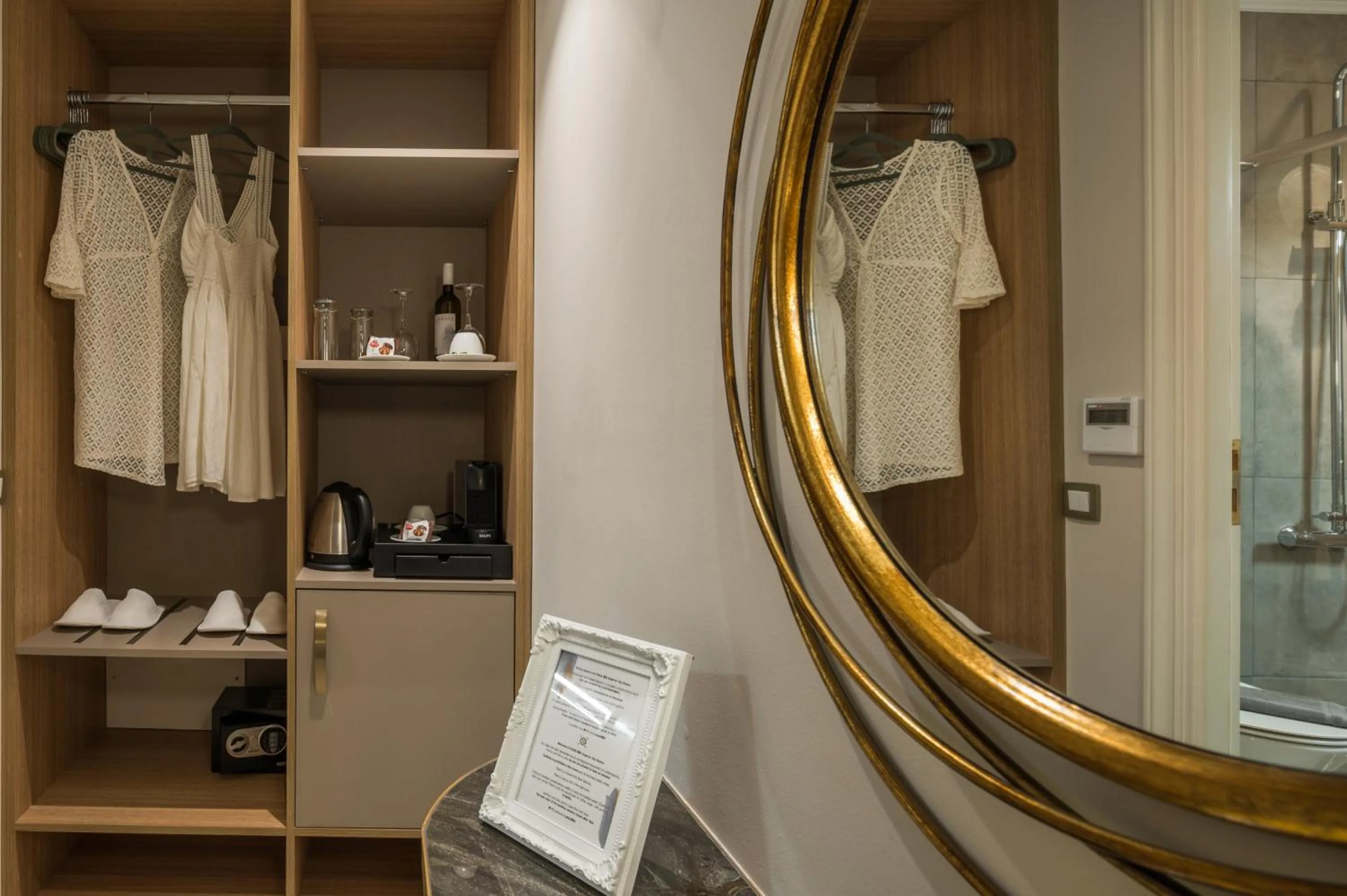 Plaza 1866 Superior City Rooms