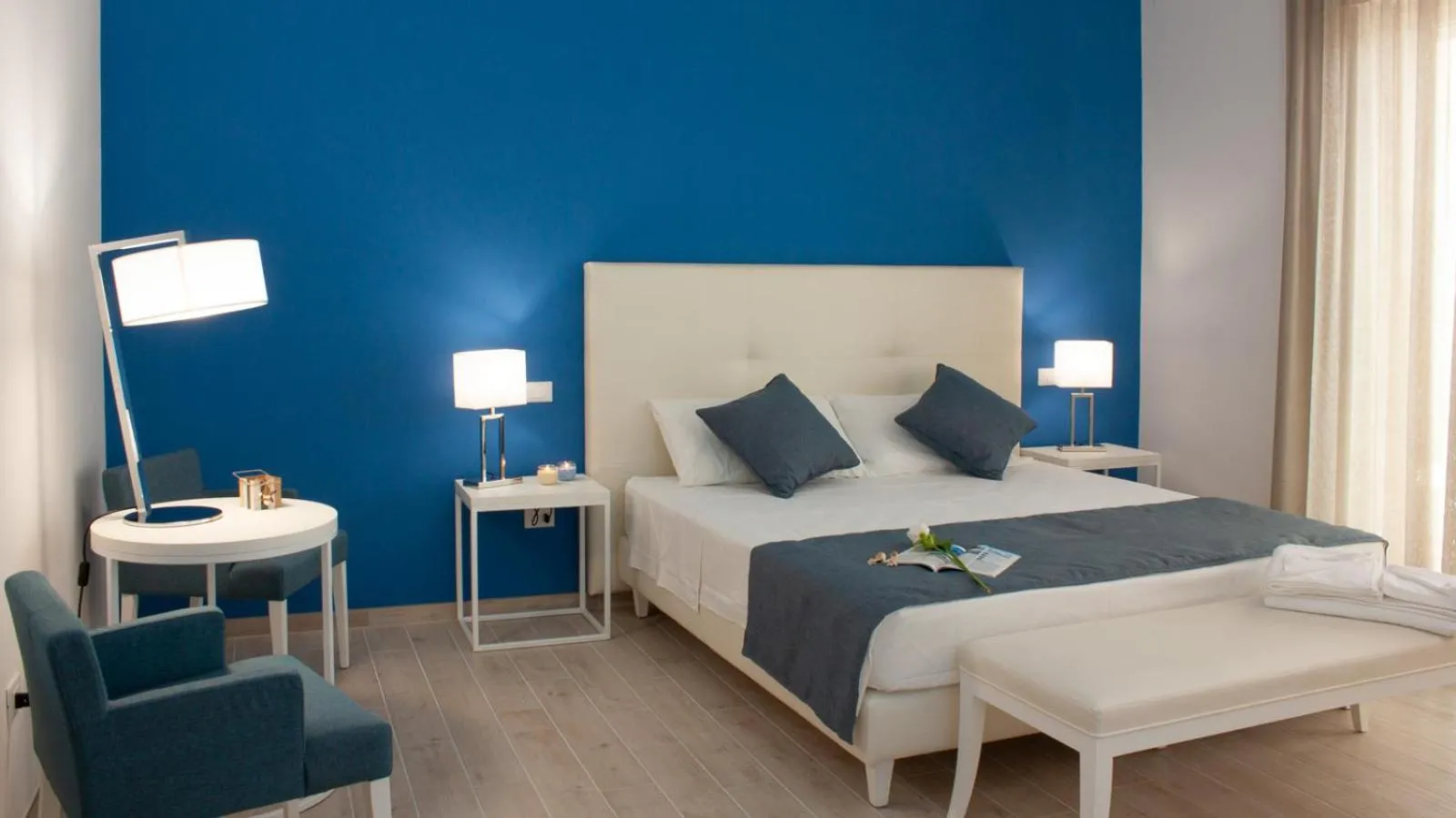Photo of the whole room, Bed in Kaloneiro Guest House