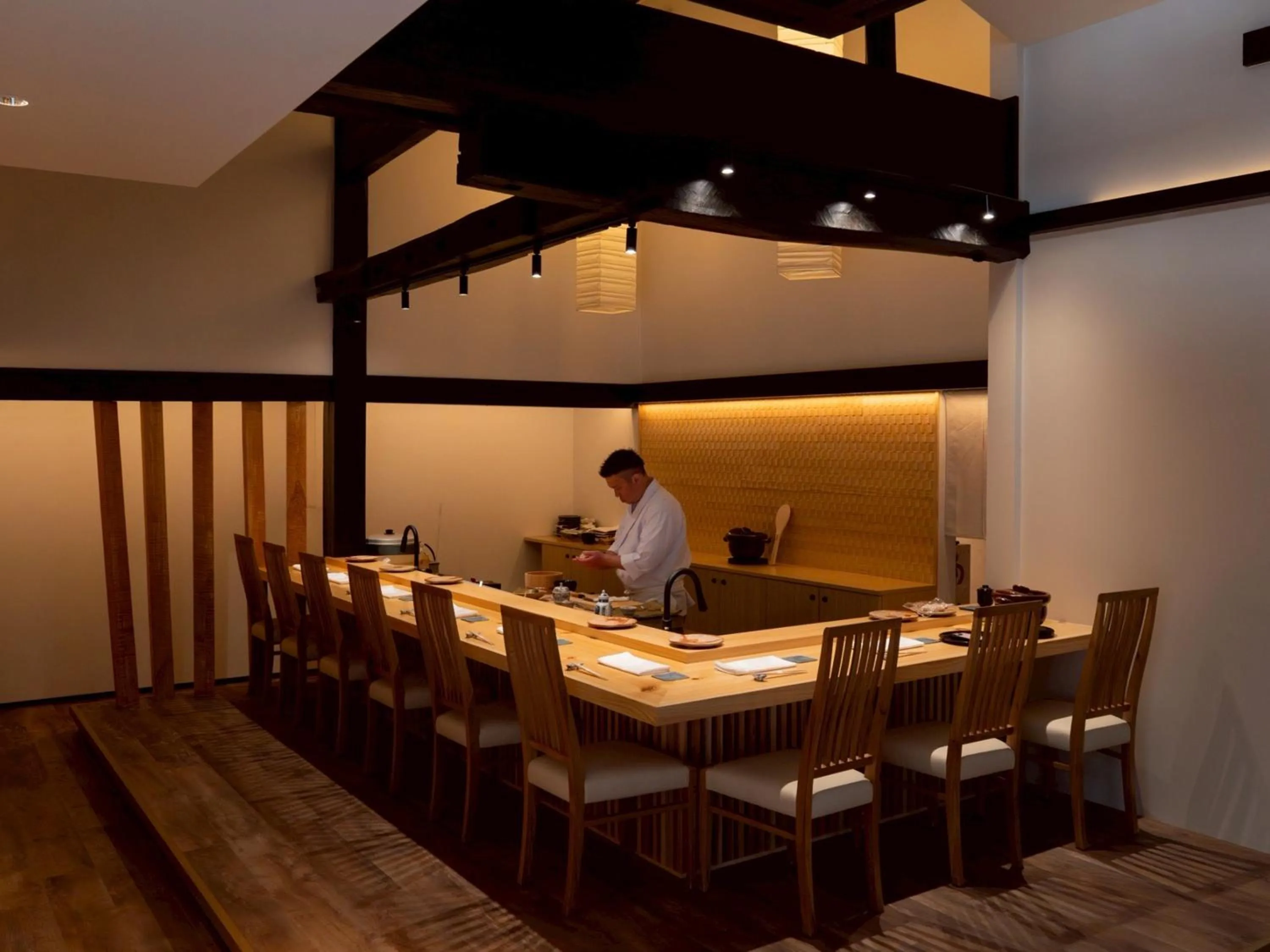 Area and facilities in Takanoya