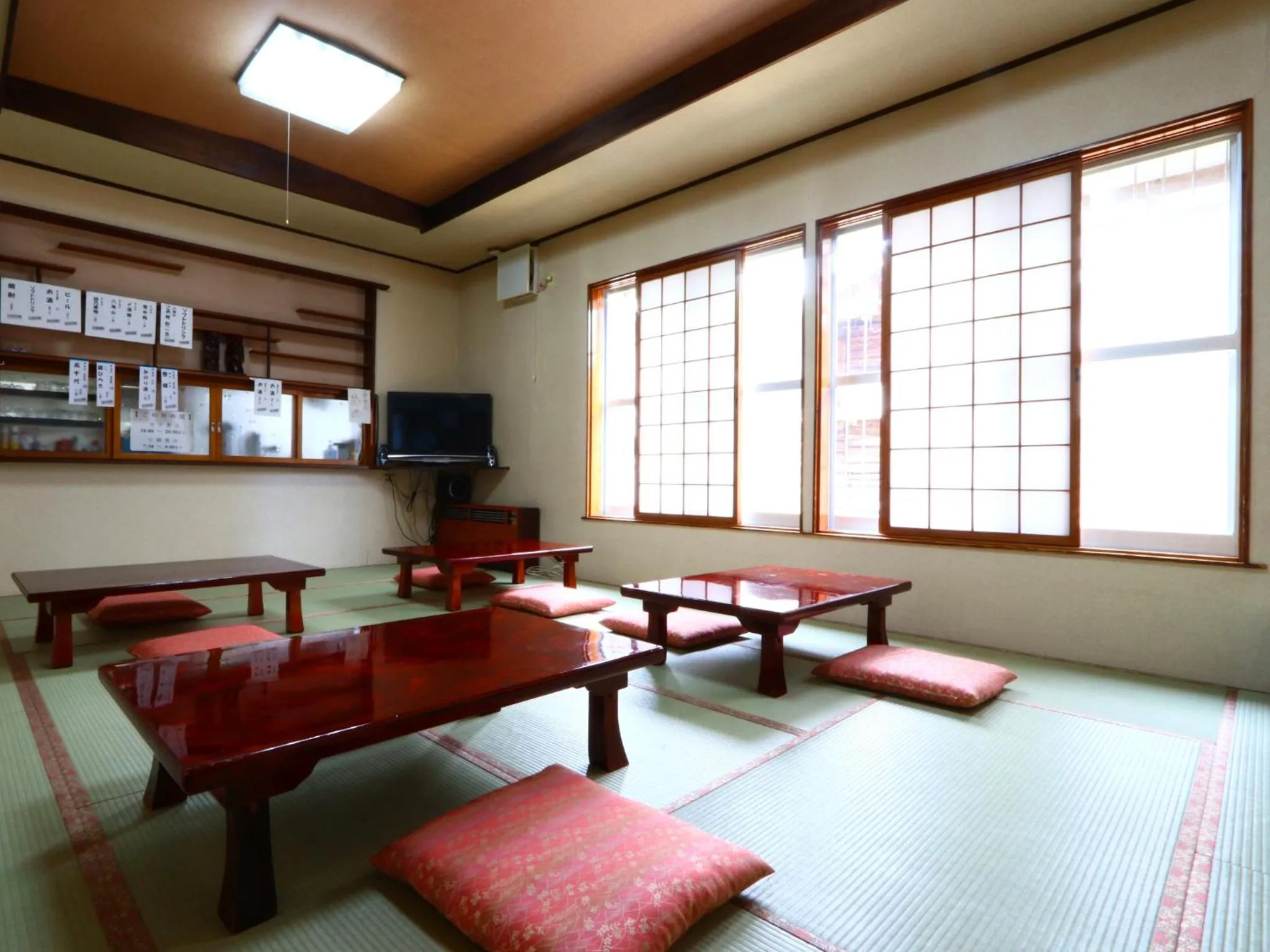 Restaurant/places to eat in Takanoya