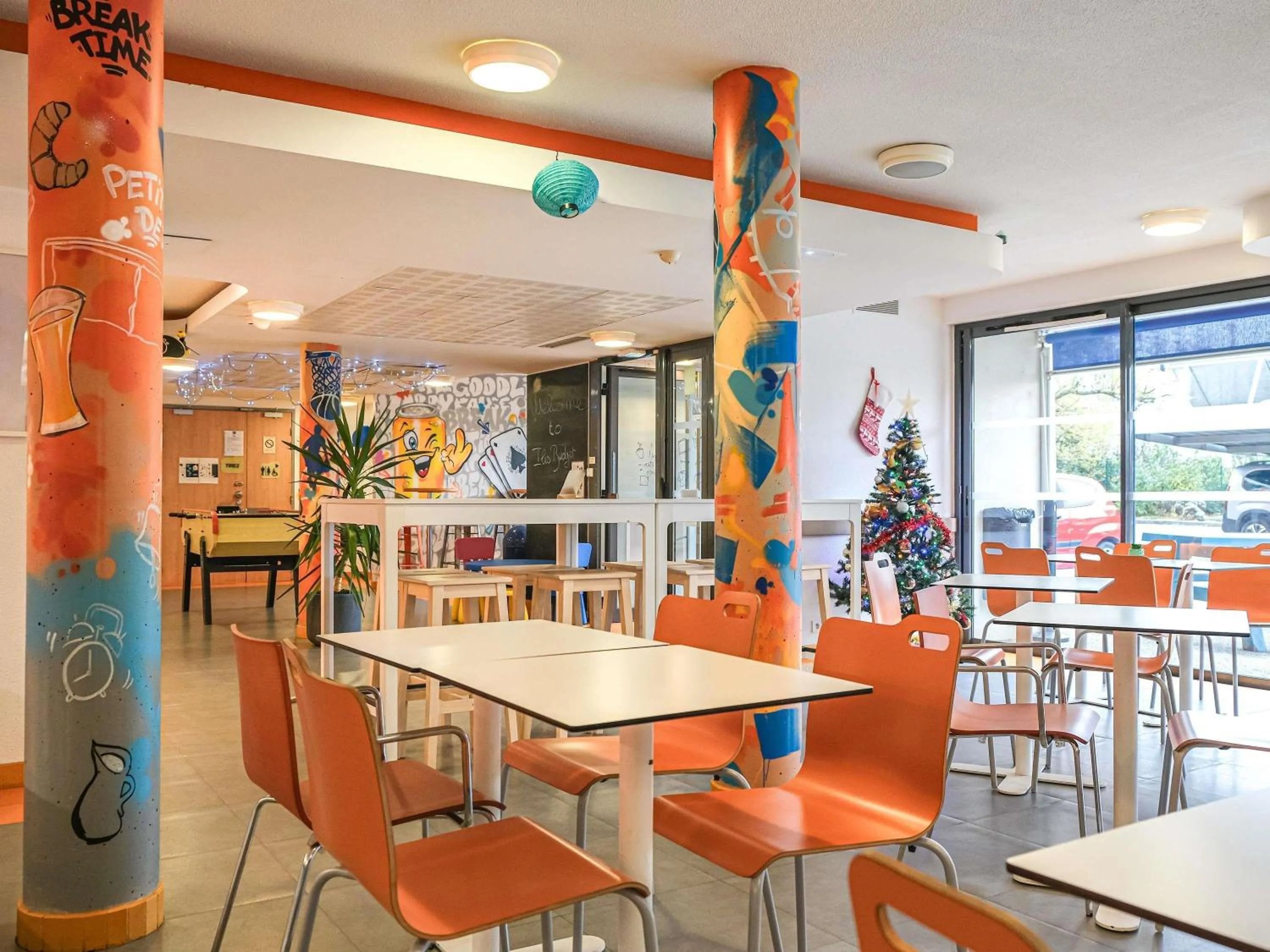 Property building in ibis budget Toulouse Aeroport