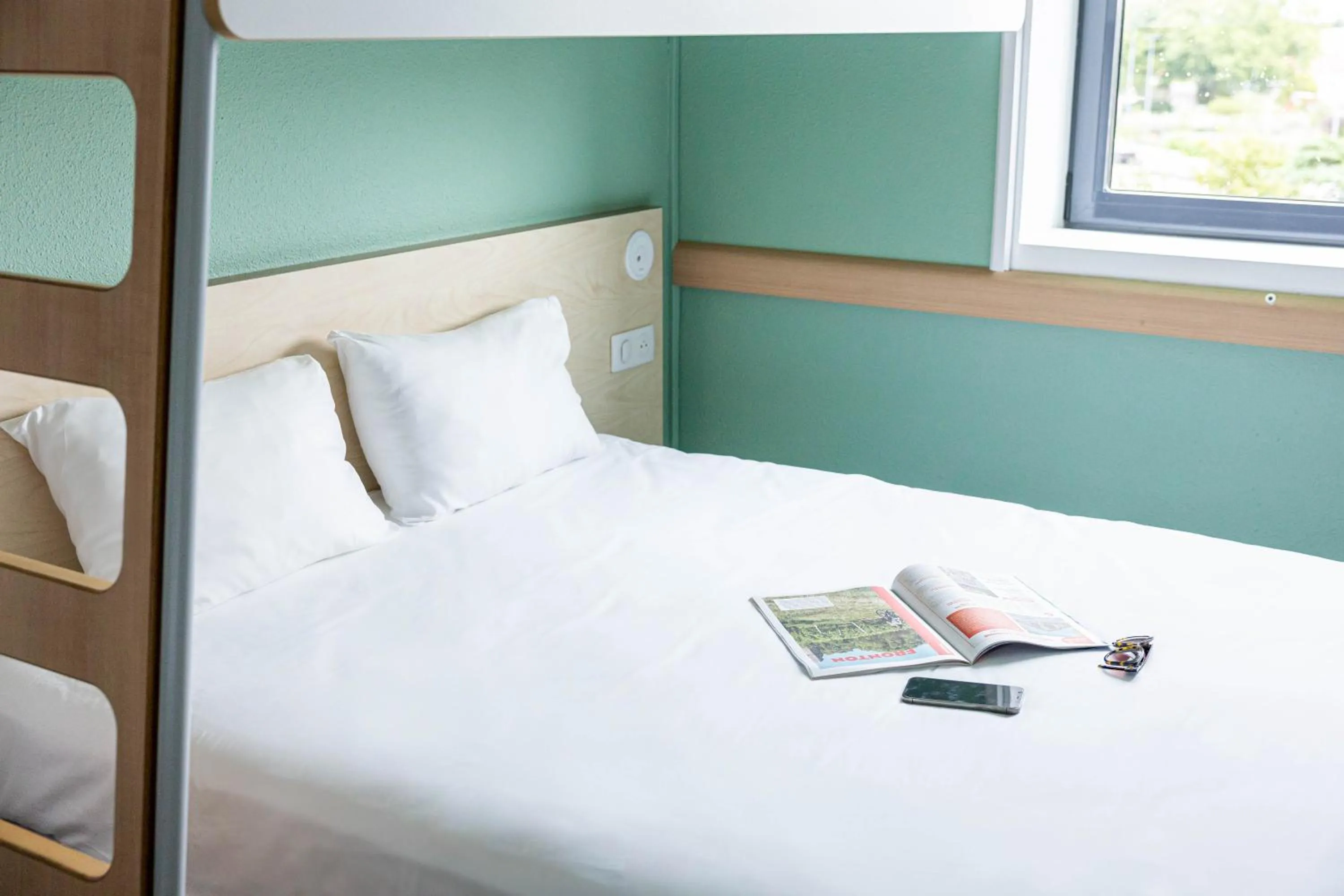 Bed in ibis budget Toulouse Aeroport