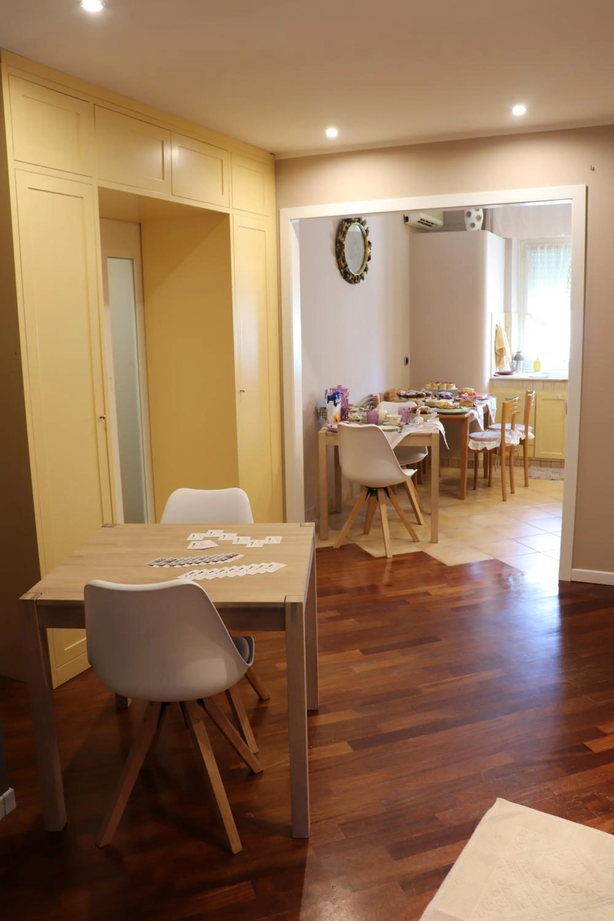 Dining area in La Casa di Adele Cagliari B&B