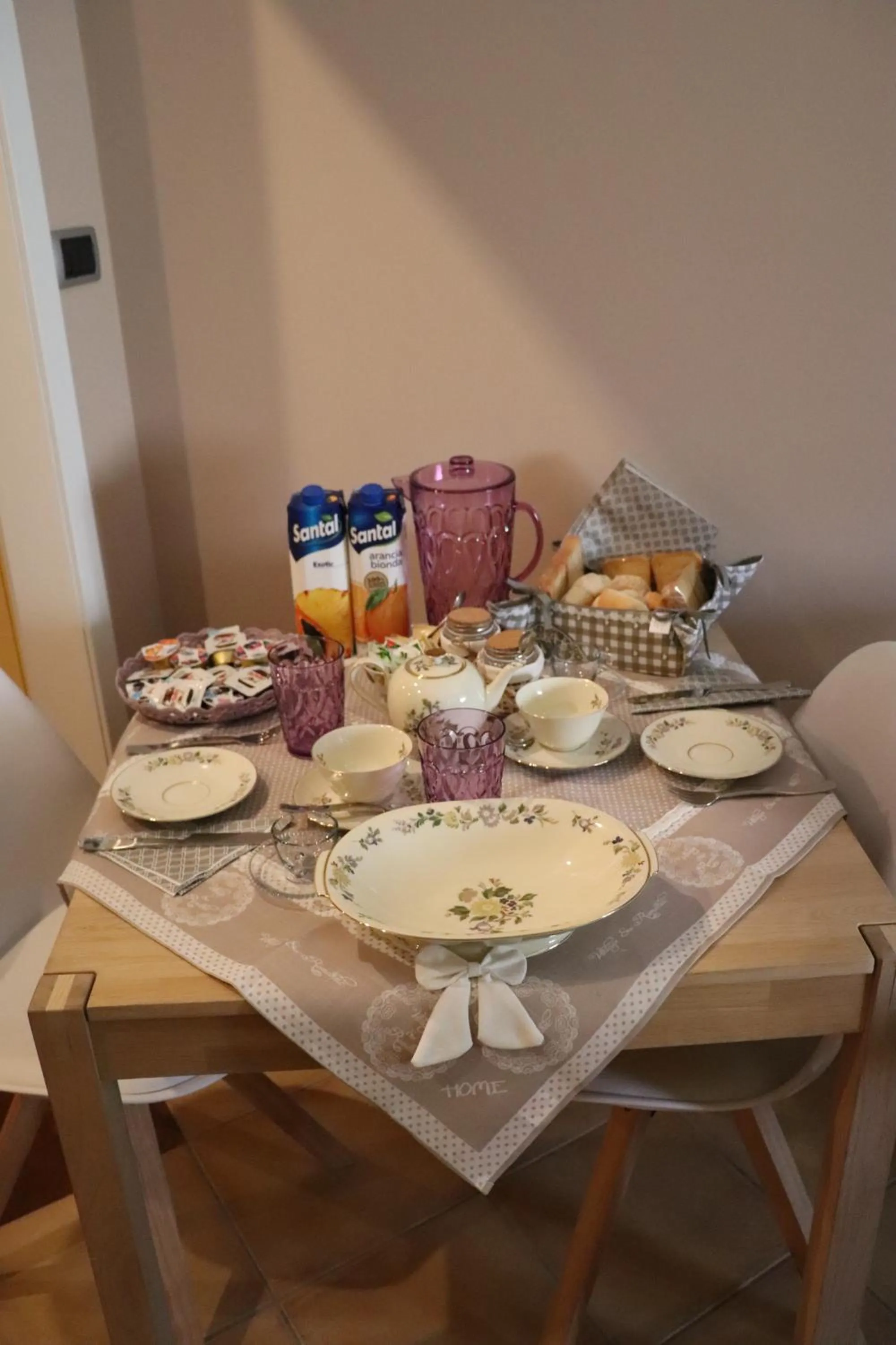 Coffee/tea facilities in La Casa di Adele Cagliari B&B