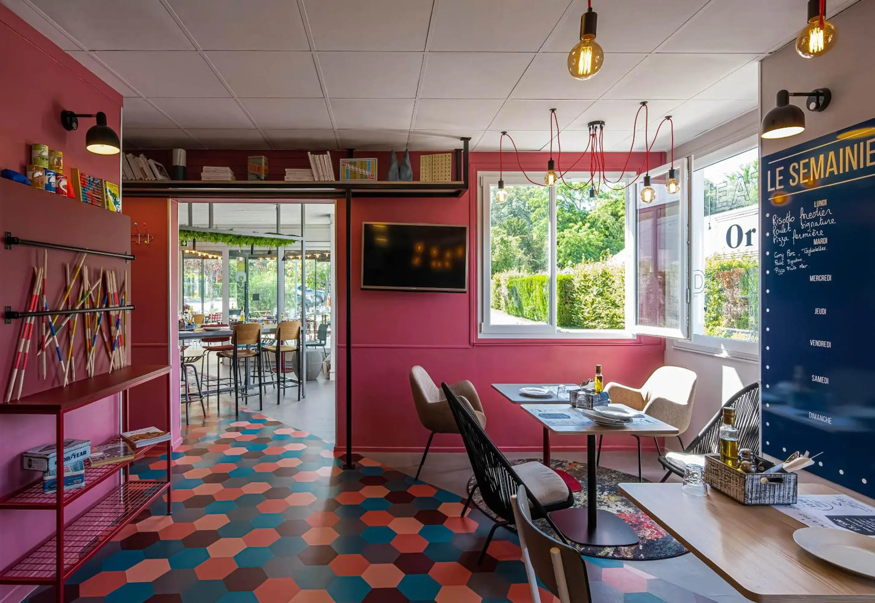 Restaurant/places to eat in B&B HOTEL Orléans Nord Saran Restaurant/places to eat in B&B HOTEL Orléans Nord Saran