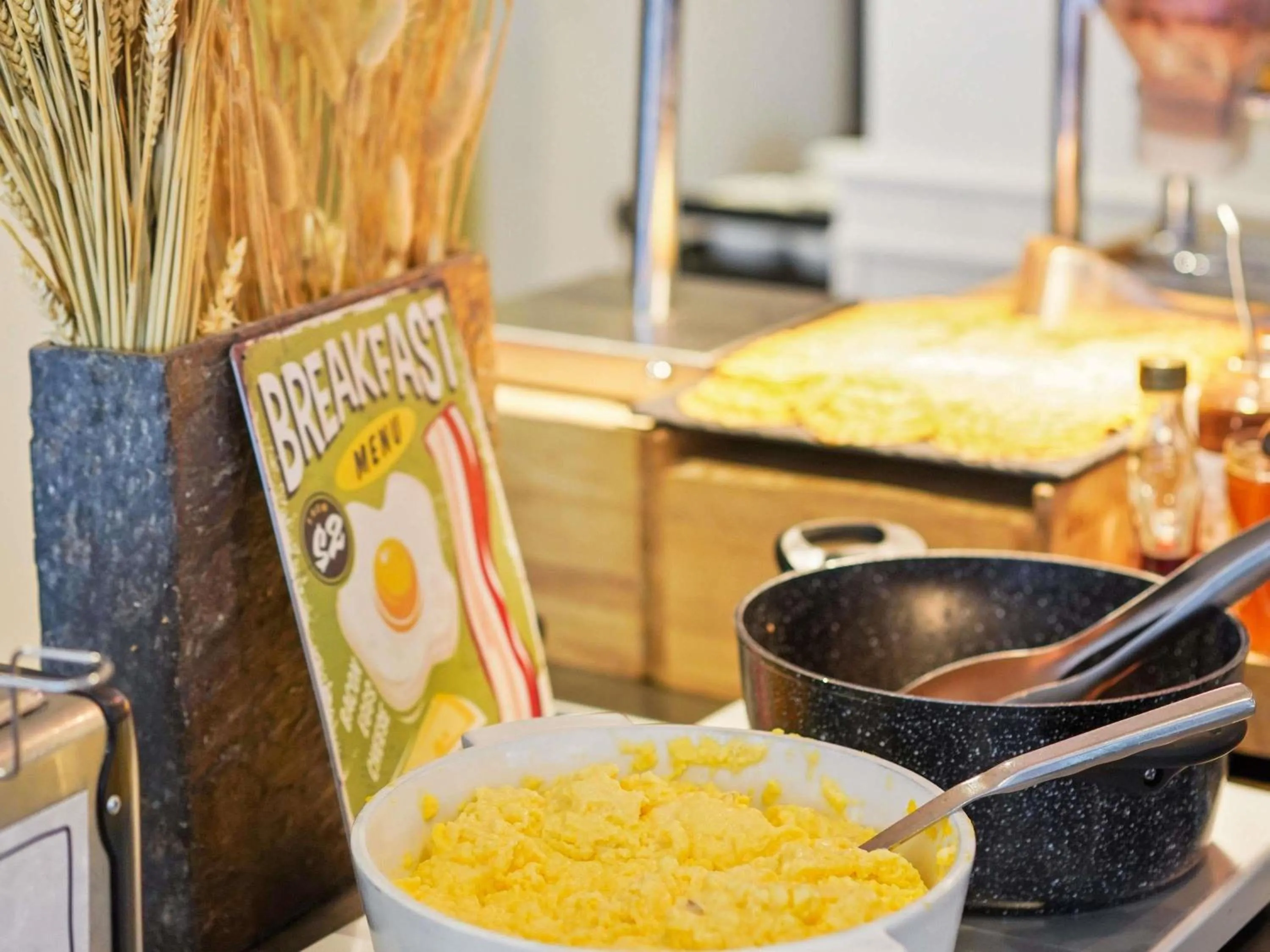 Breakfast in ibis Paris Porte D'Orleans