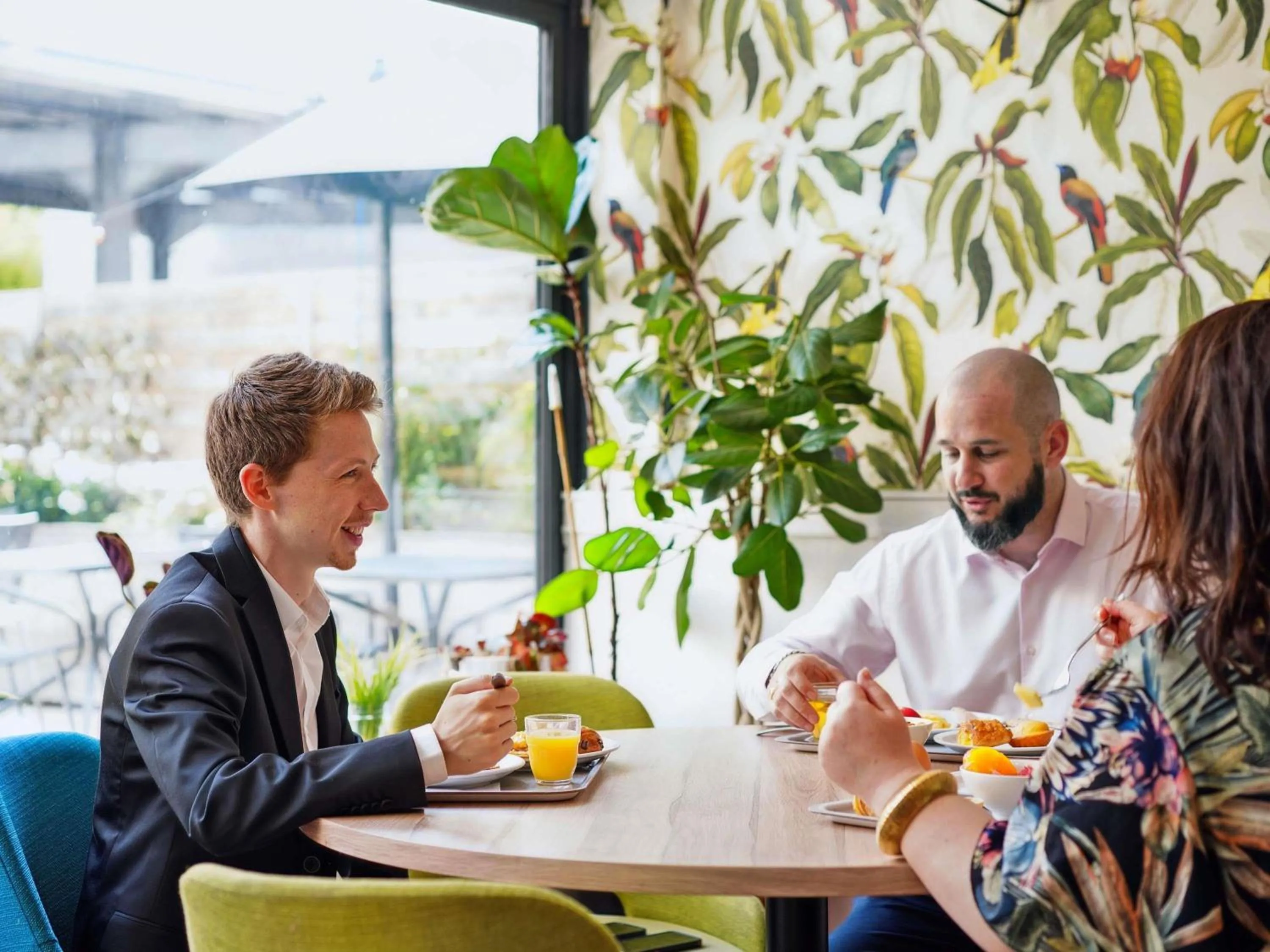 Breakfast in ibis Paris Porte D'Orleans