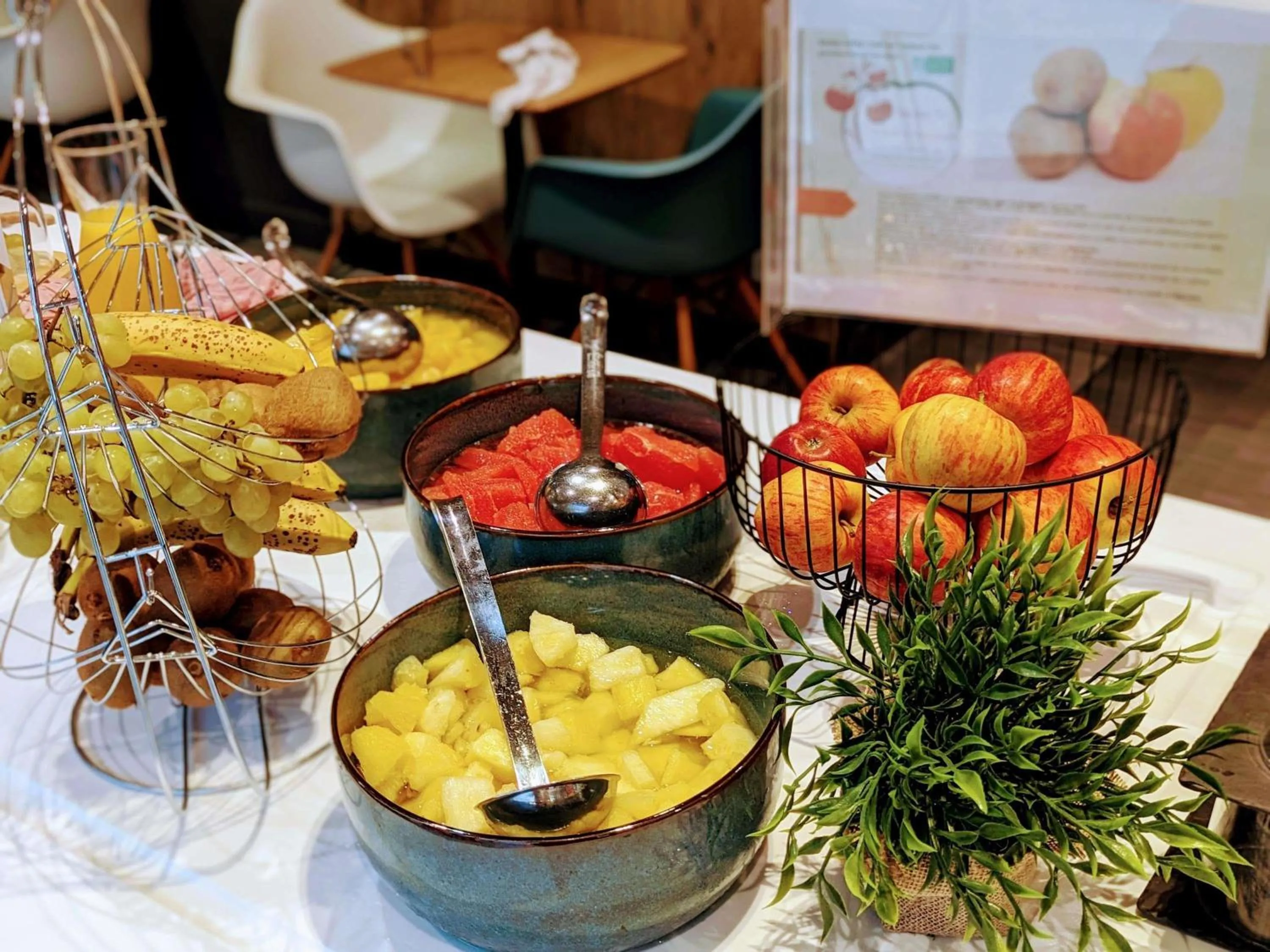 Property building in IBIS La Rochelle Vieux Port Centre