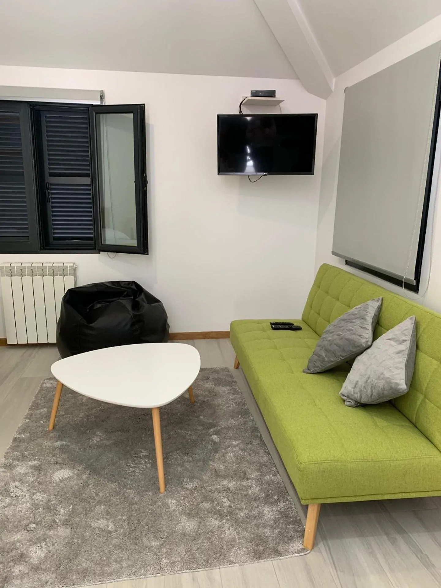 TV and multimedia in Casa do Ribeiro Frio