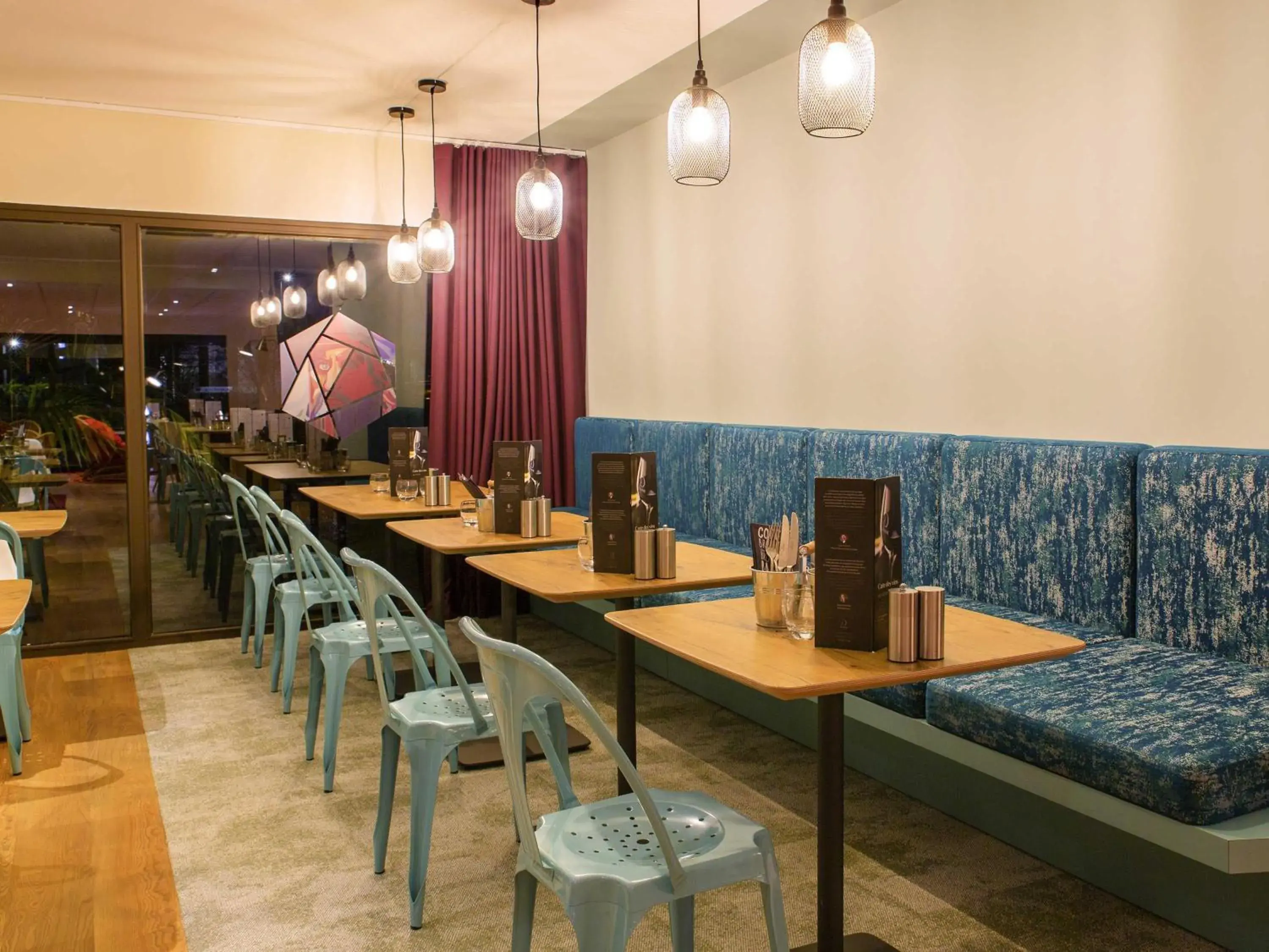 Restaurant/places to eat in ibis Tours Sud Restaurant/places to eat in ibis Tours Sud