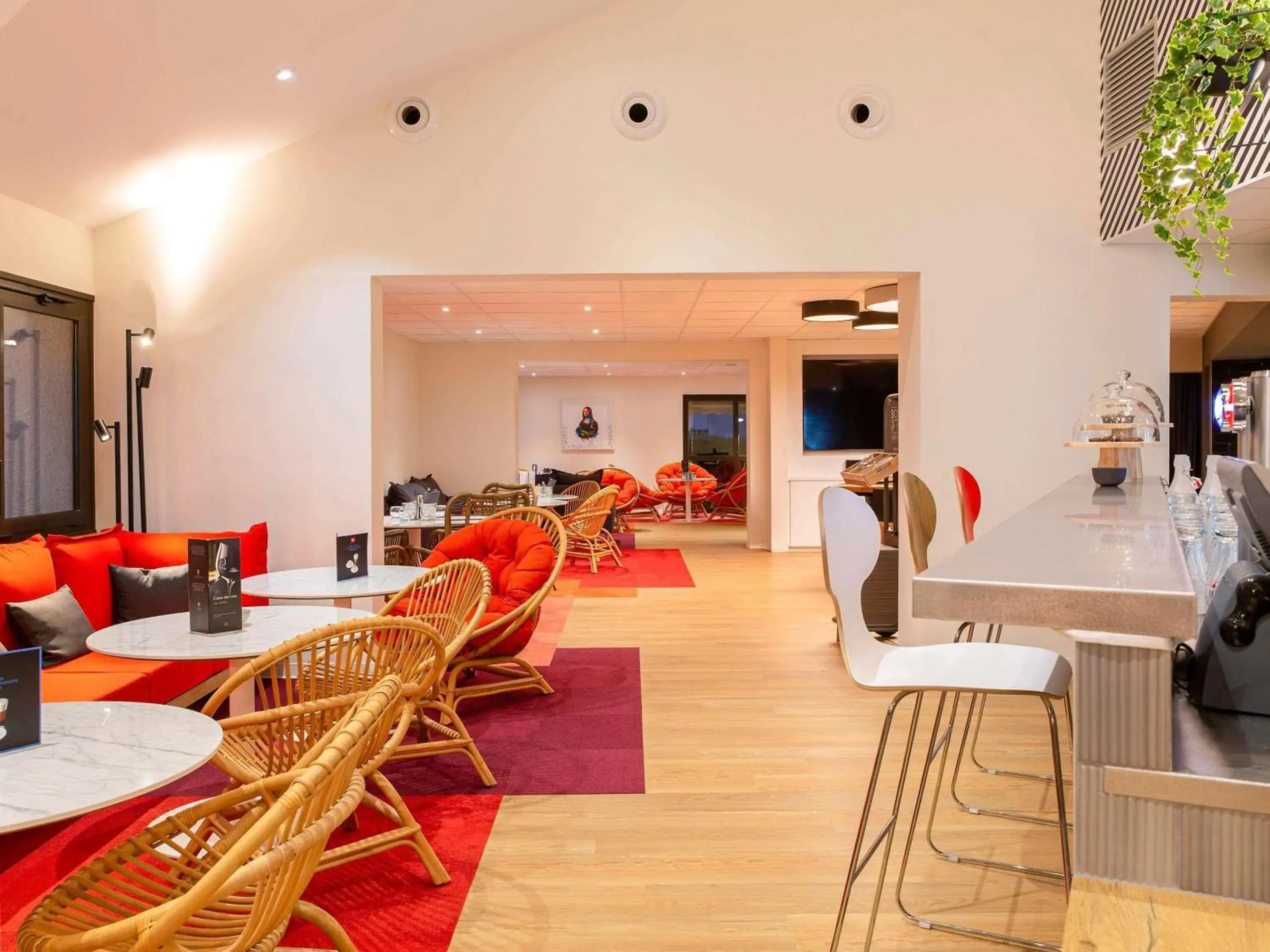 Property building in ibis Tours Sud Property building in ibis Tours Sud