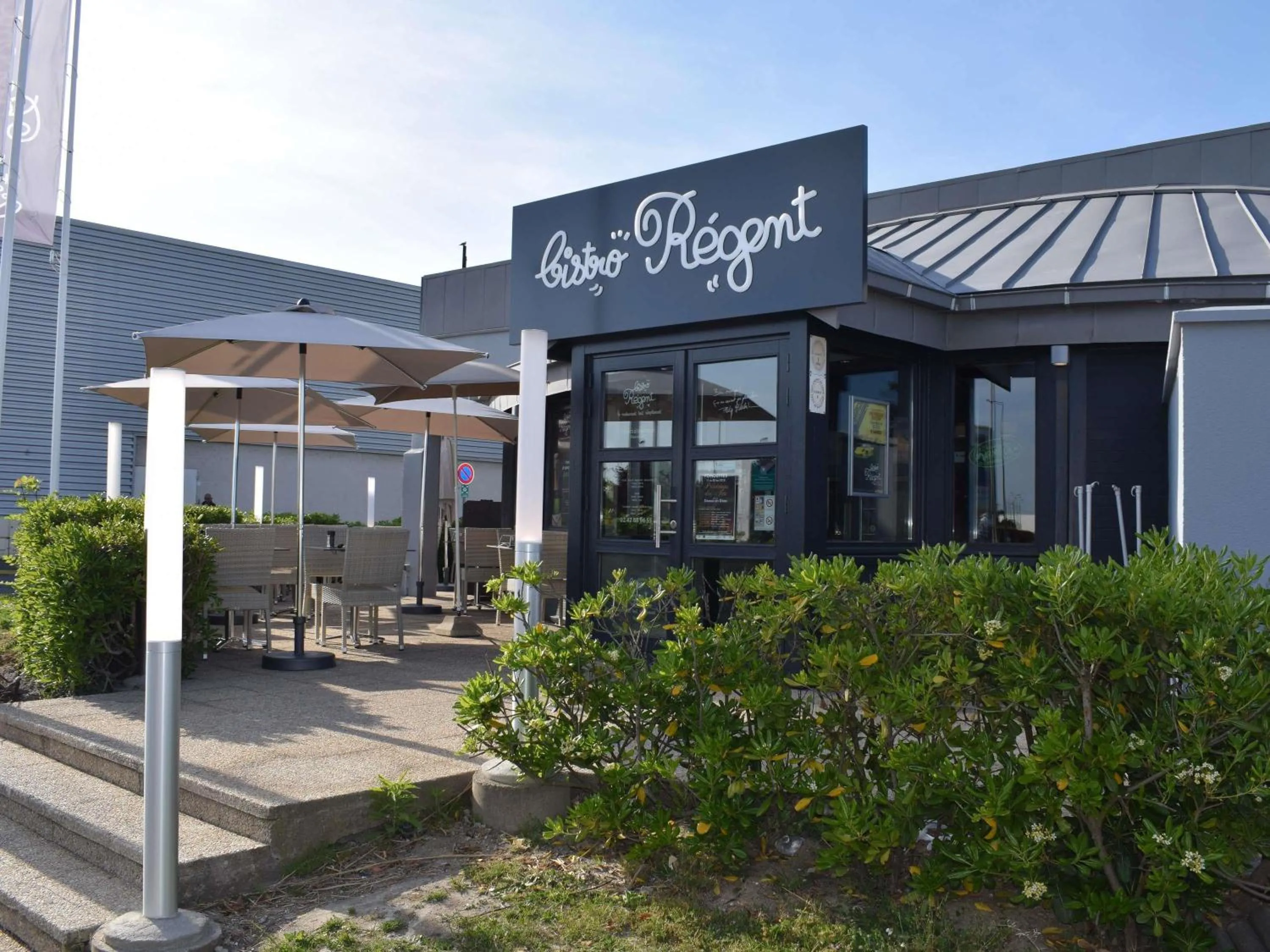 Property building in ibis Tours Nord