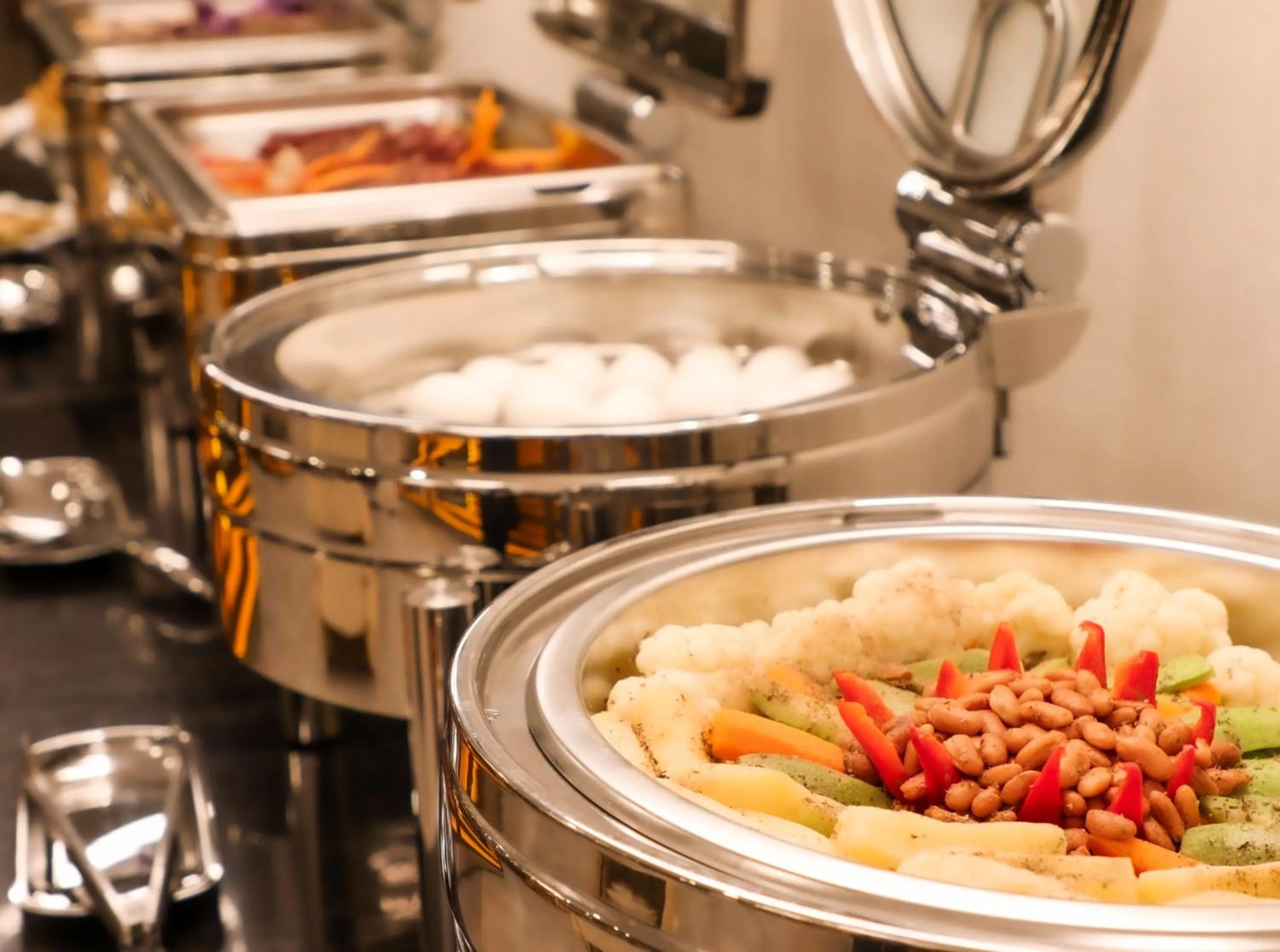 Food in Diamond Tower Hotel